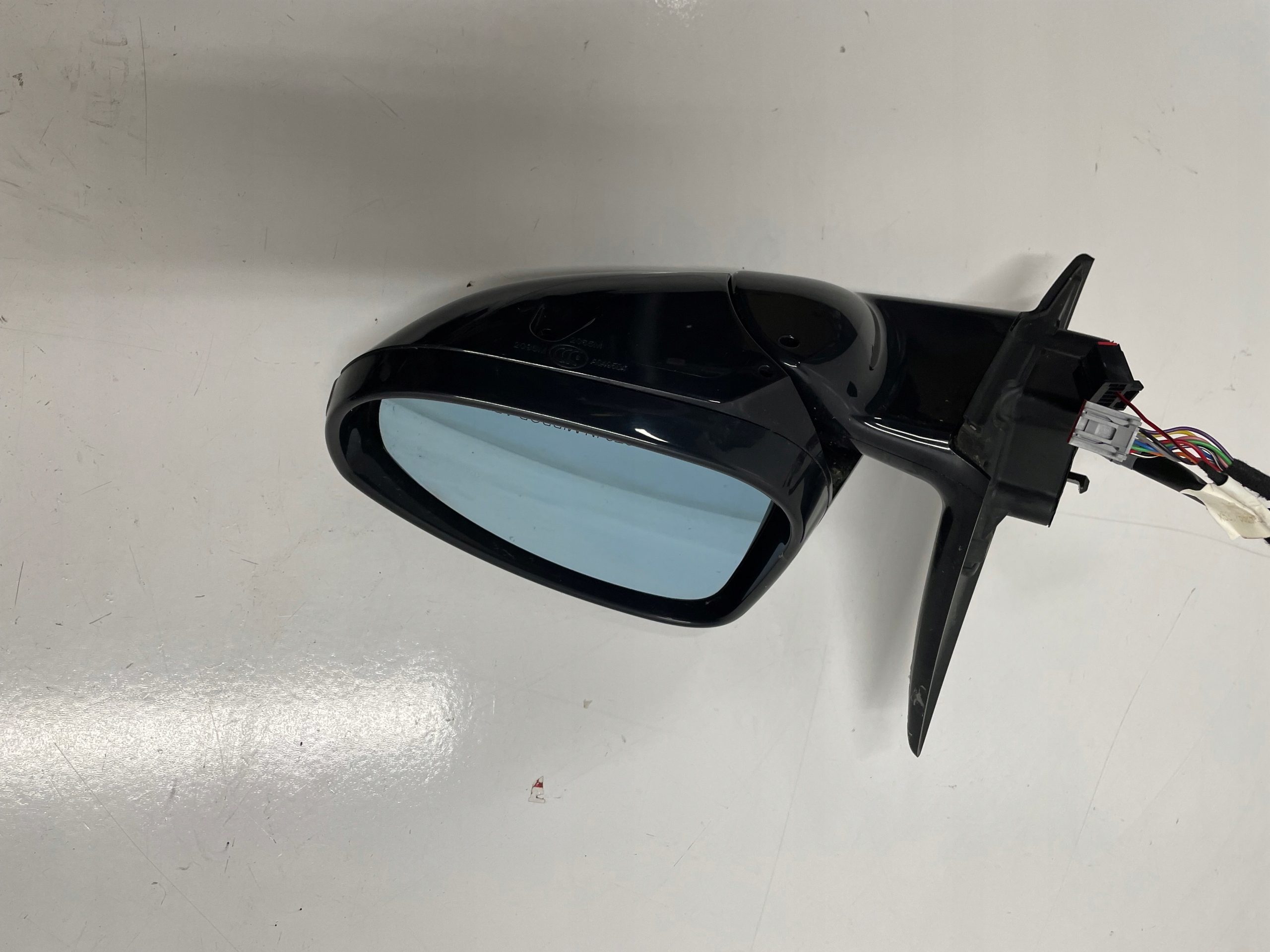 JAGUAR F-TYPE X152 COUPE LUSTERKO PRAWE Typ samochodu Samochody osobowe