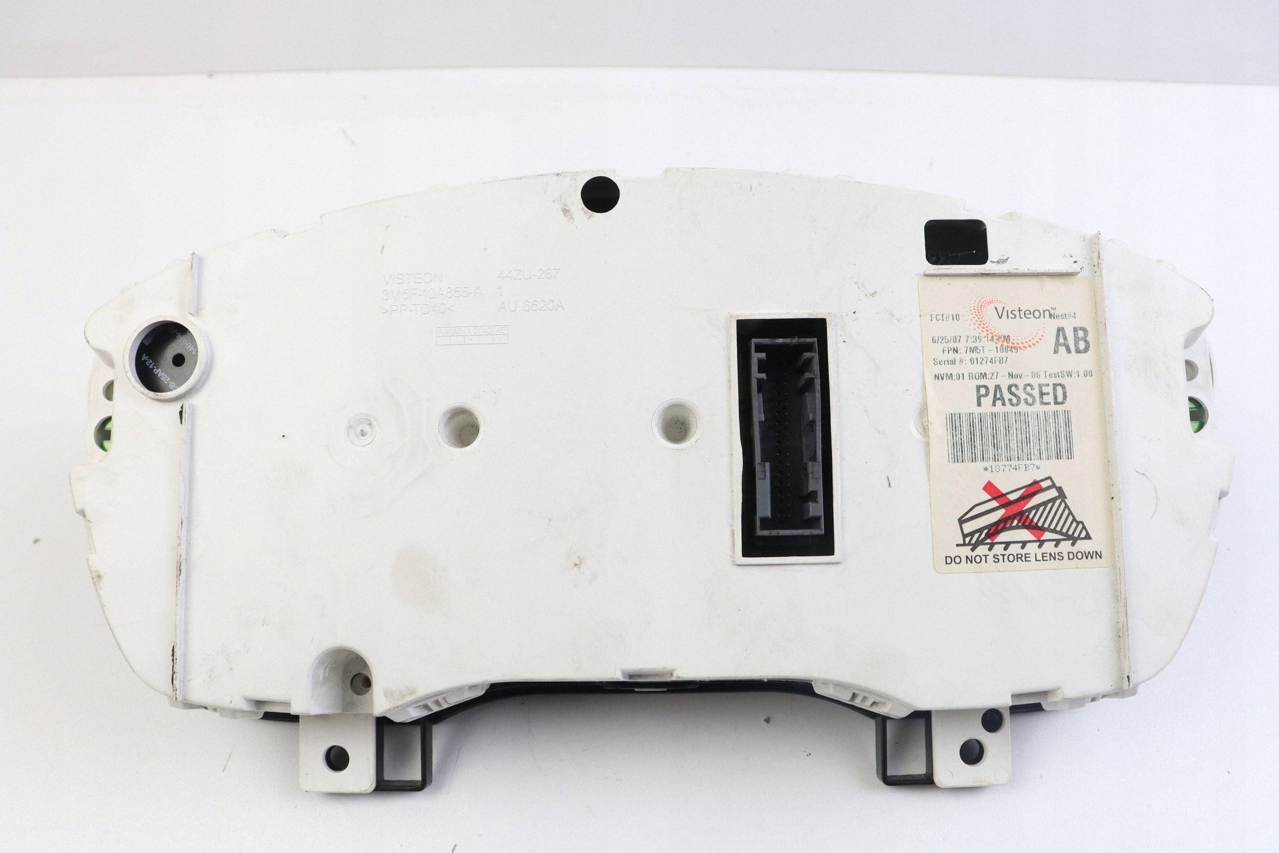 FORD FOCUS MK2 II dials dials PREDKOSCIOMIERZ petrol 7M5T-10849-AB