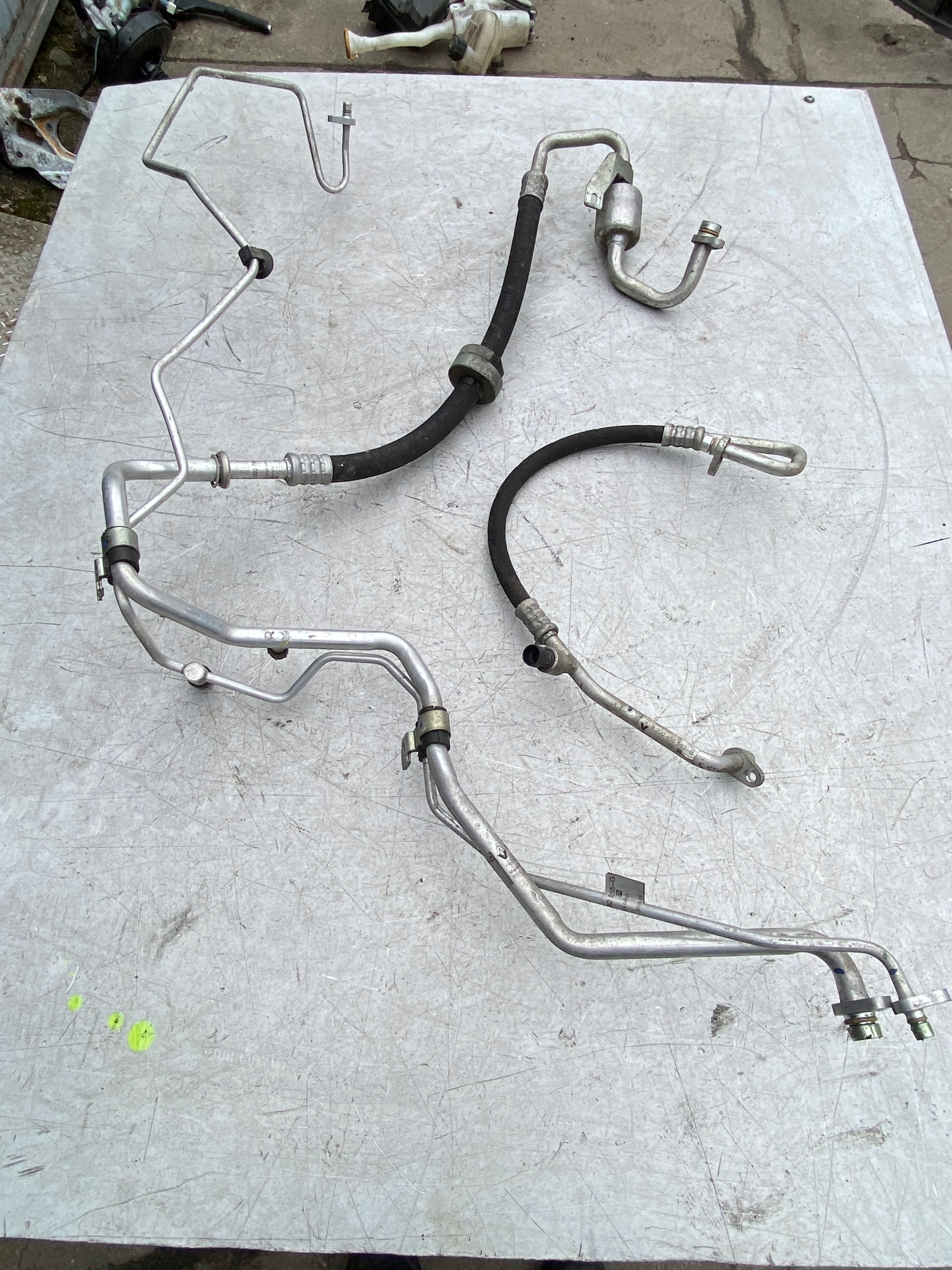 PRZEWODY RURKI KLIMATYZACJI RENAULT TWINGO II KOMPLET 1,2 16V