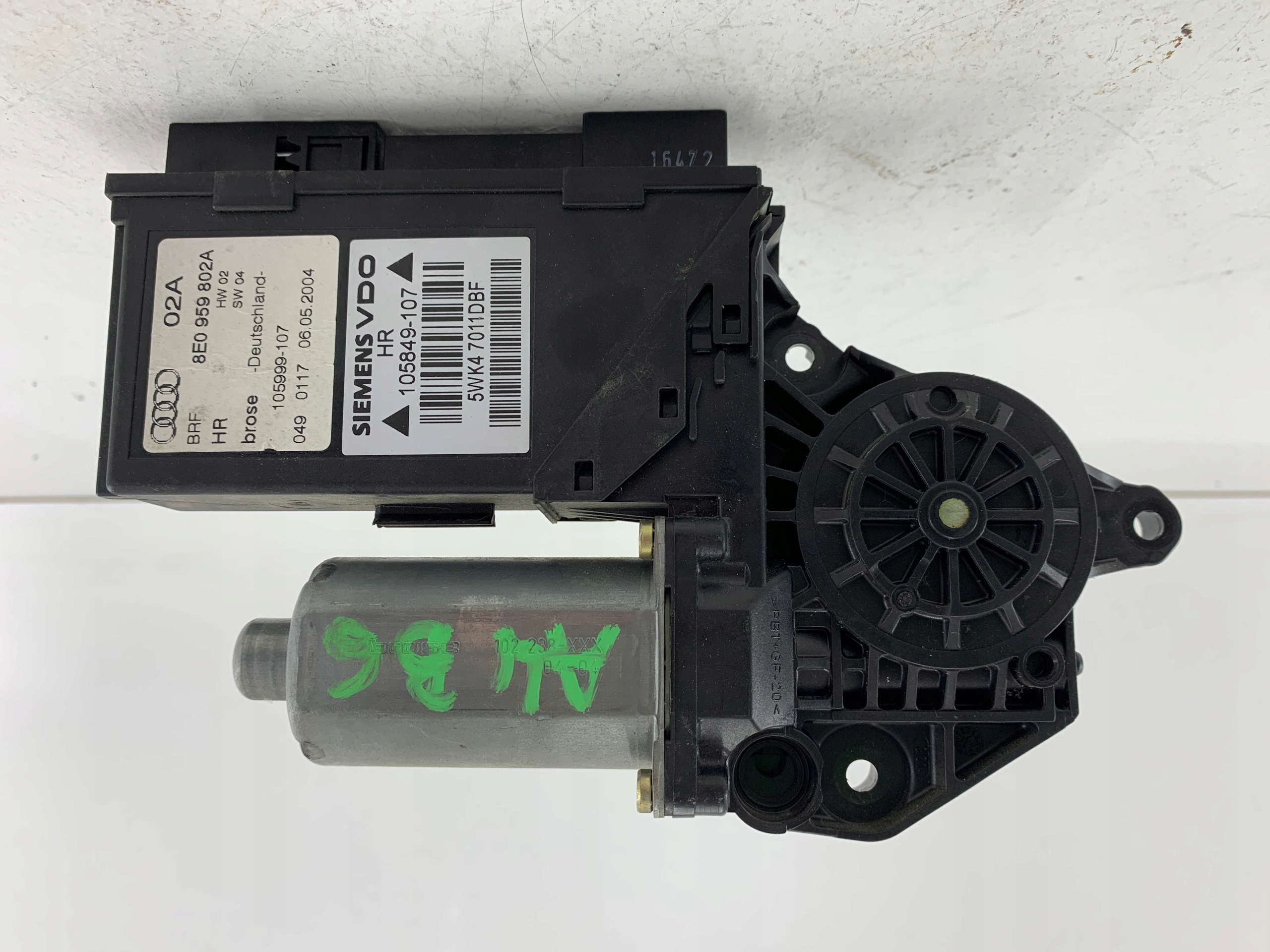 AUDI A4 B6 mini motor windows right rear part 8E0959802A