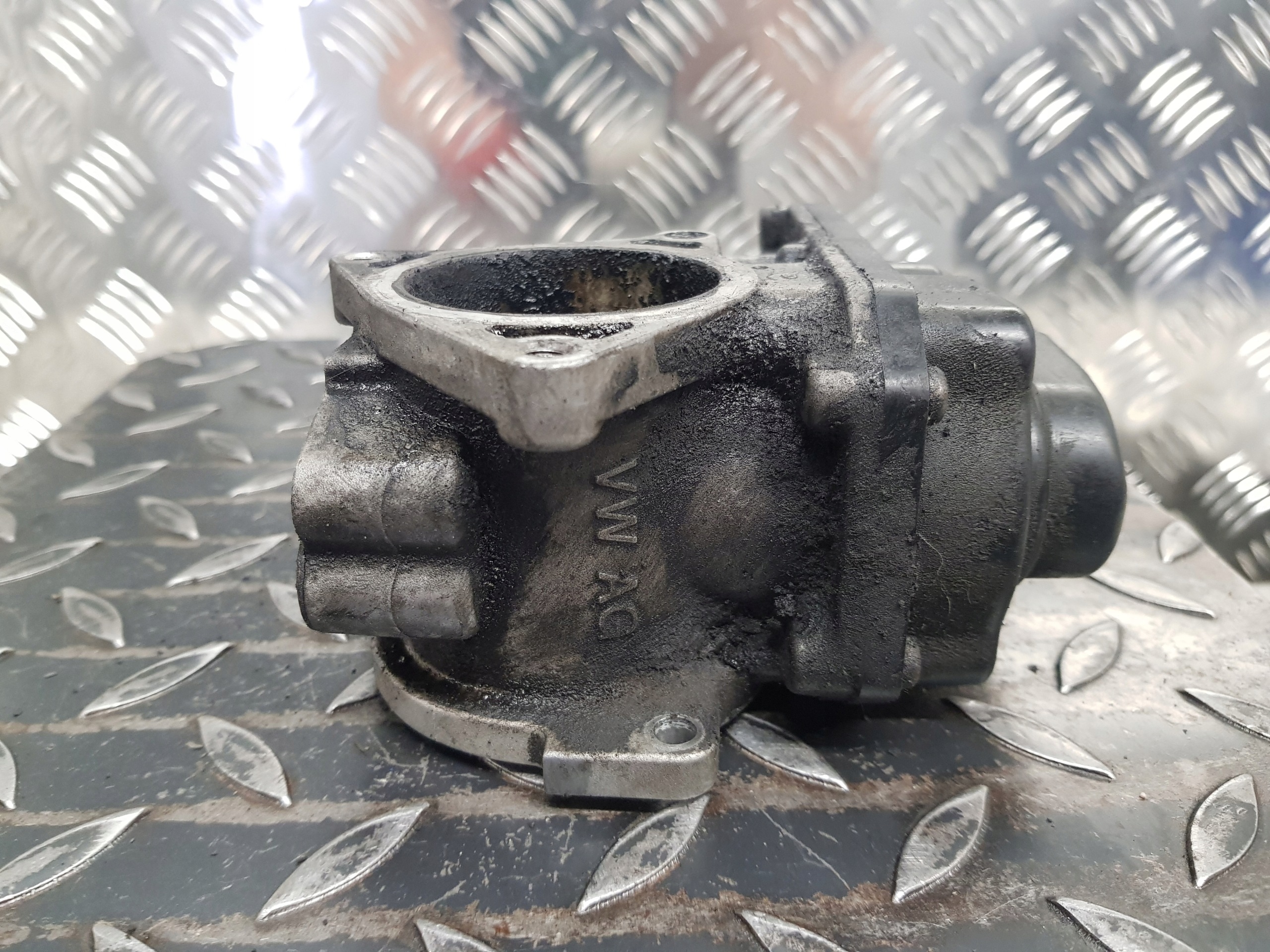 AGR-Ventil VOLKSWAGEN PASSAT B6 03L131501D