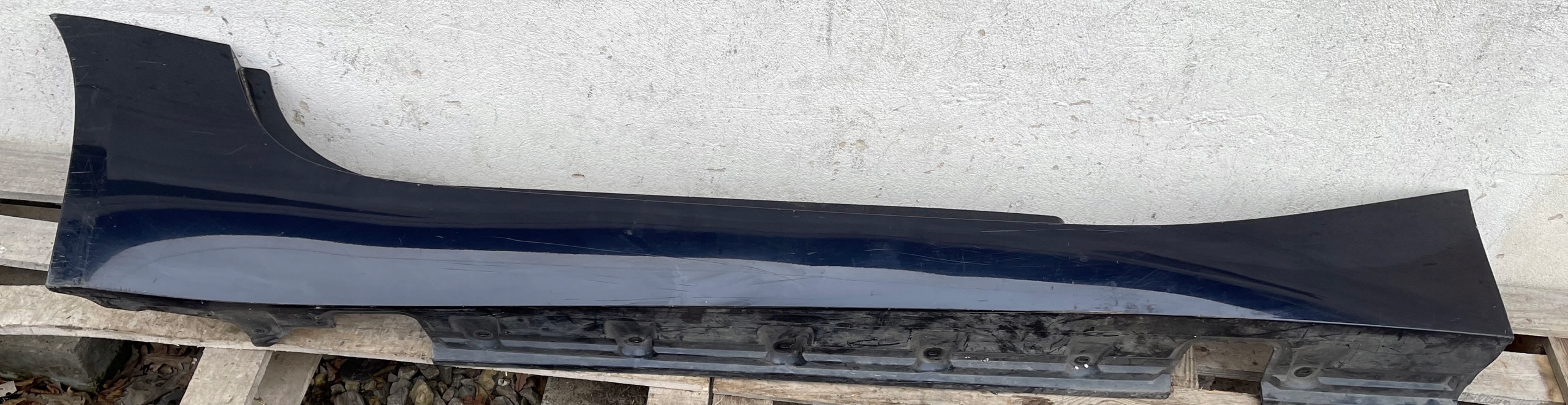 LPA314 BMW Z4 E85 right moulding threshold 7016530