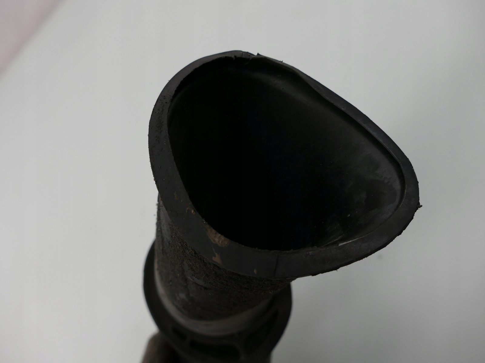 PORSCHE CAYENNE 9P 7L 4.5 T wiring air pipe