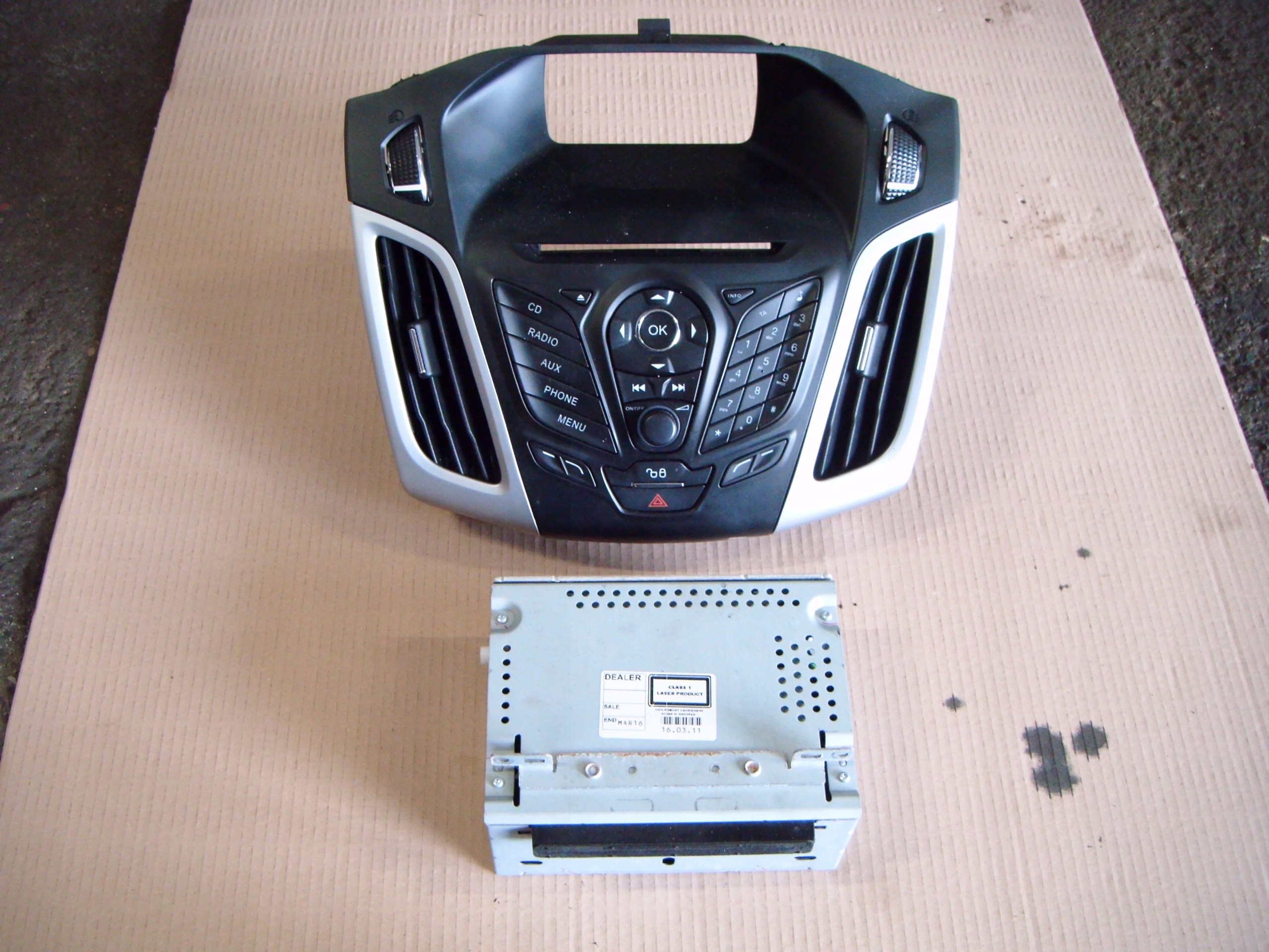 FORD FOCUS MK3 10- 1.6 TDCI RADIO PANEL KOMPLET