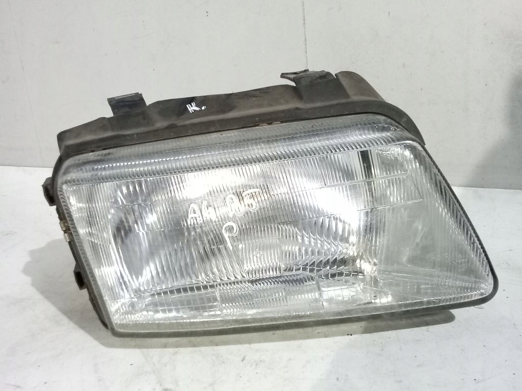 Audi A4 B5 light right front front