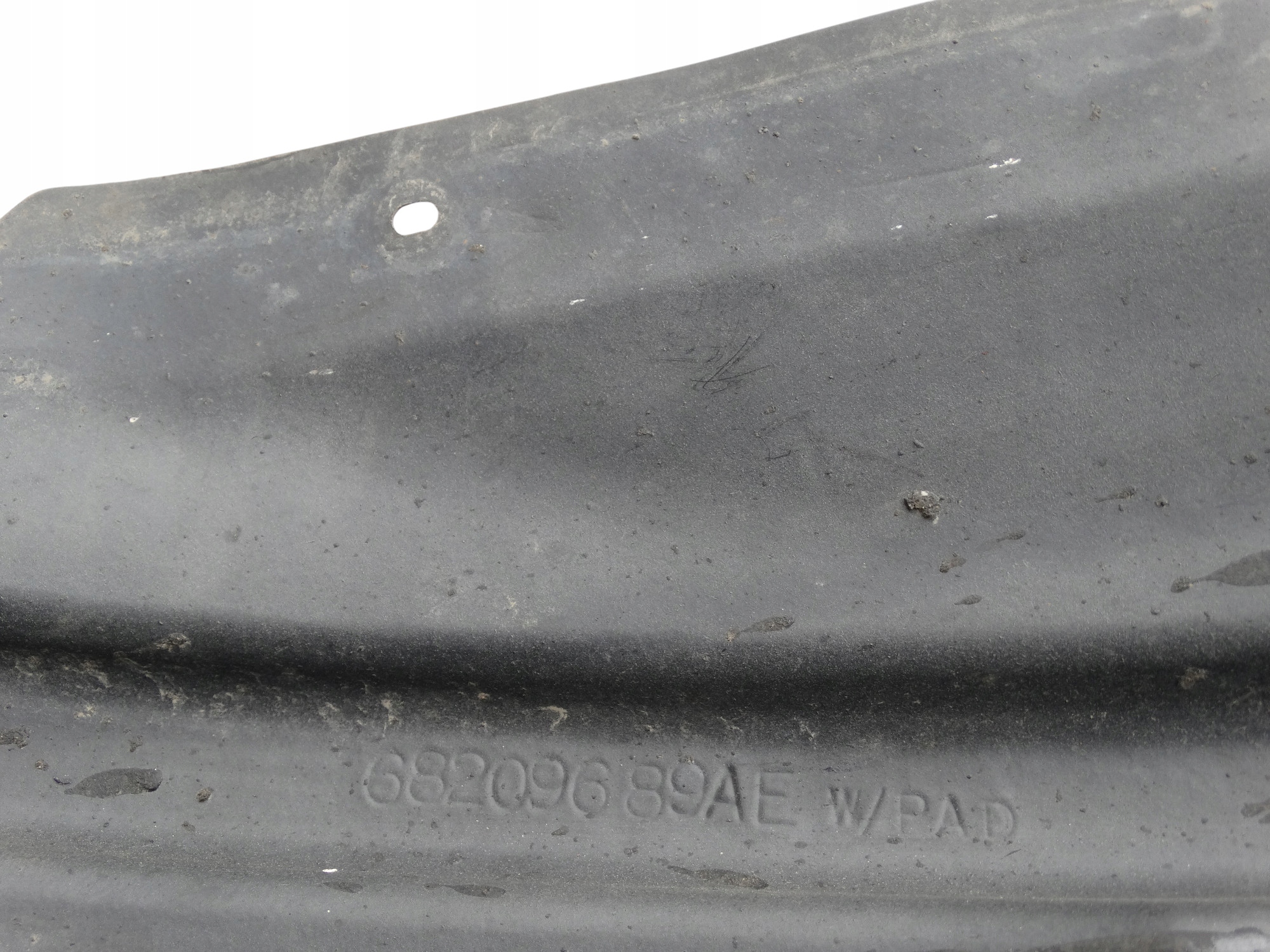 JEEP CHEROKEE V KL 13-18 mudguard left front front left original 68209679