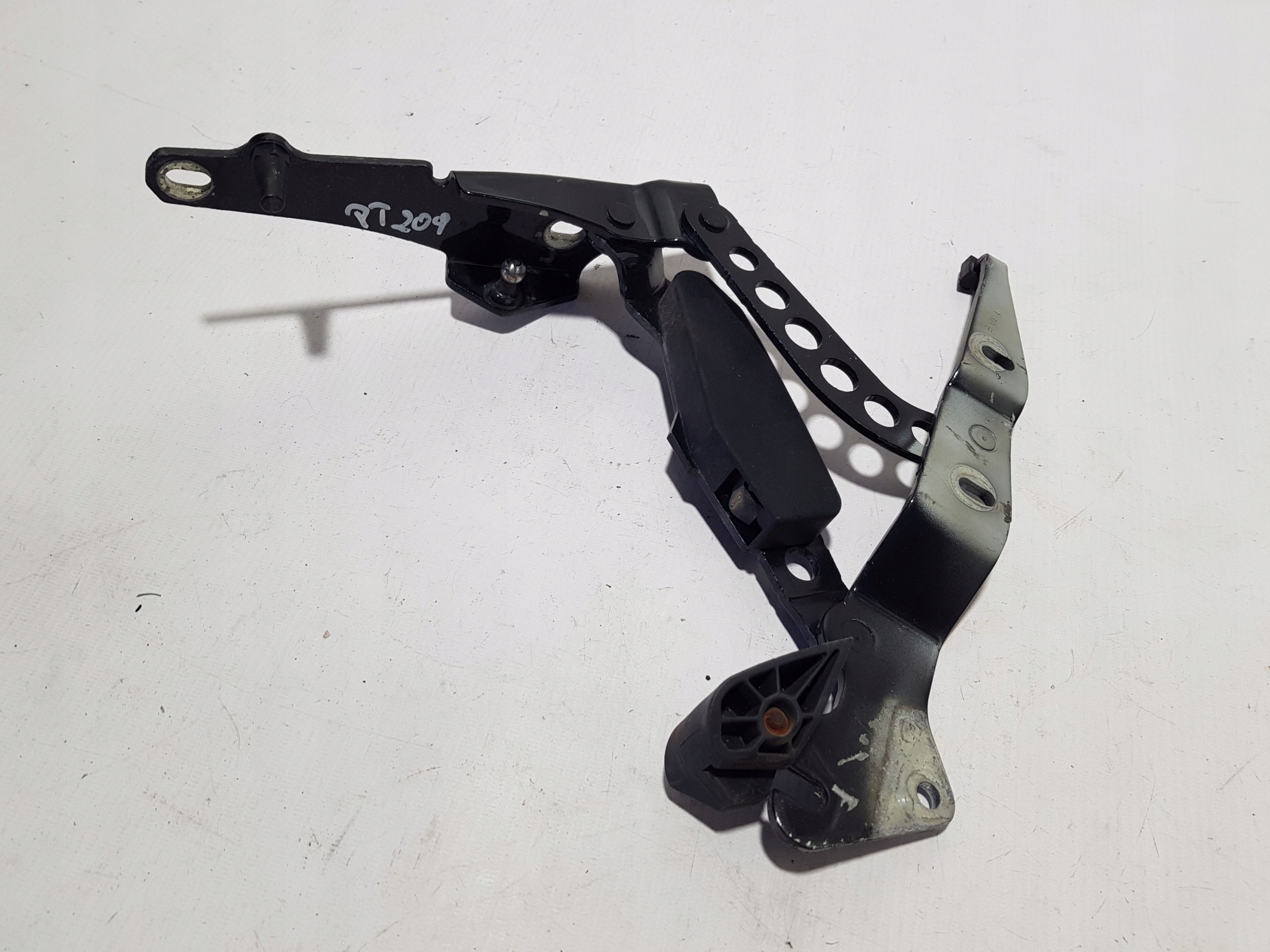 MERCEDES CLK W209 hinge bonnet right rear part CABRIO