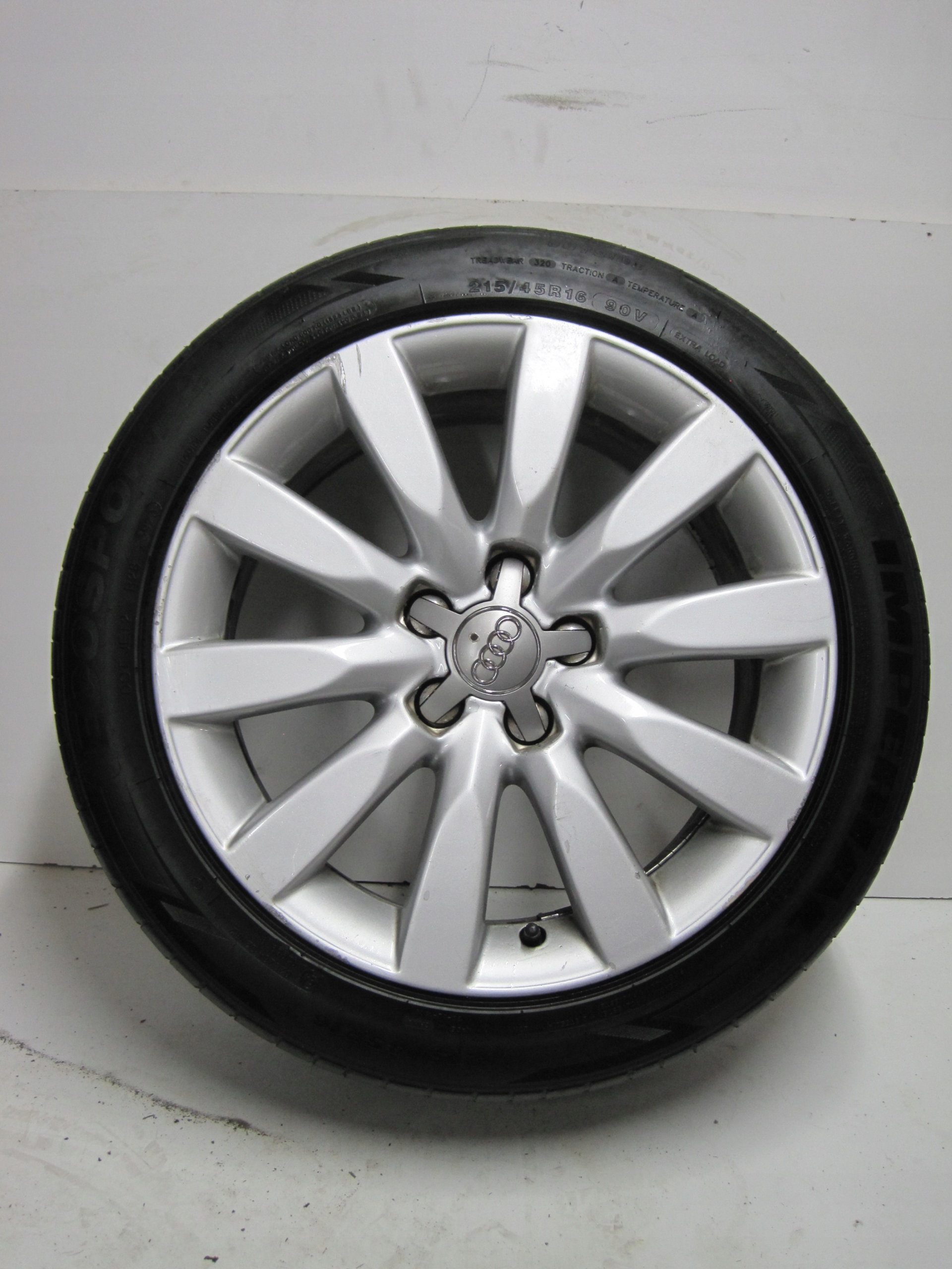 wheels discs tyres Audi A1 8XA 8X R16 4MM