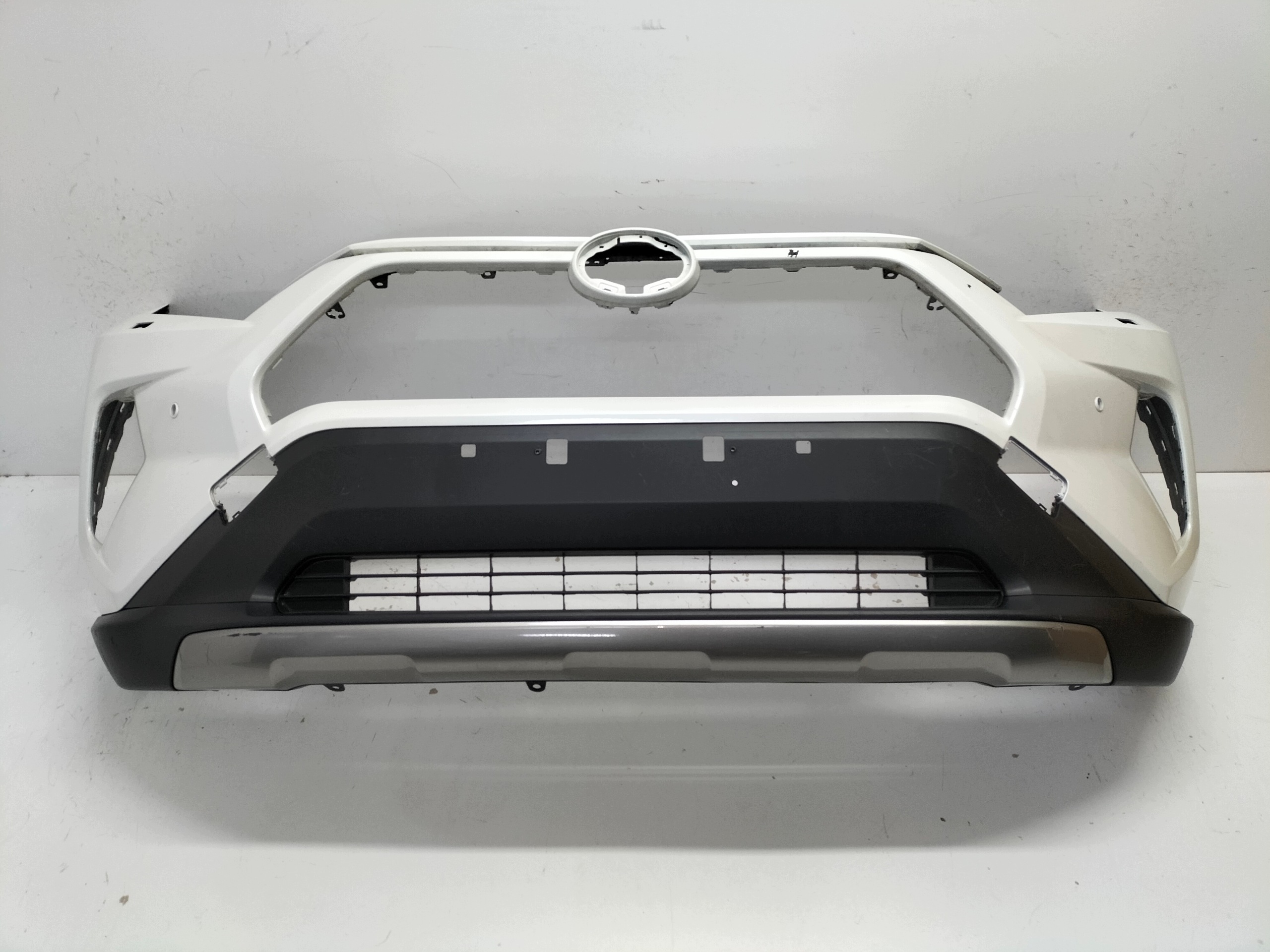 Frontstoßstange vorne TOYOTA RAV4 RAV-4 V 18