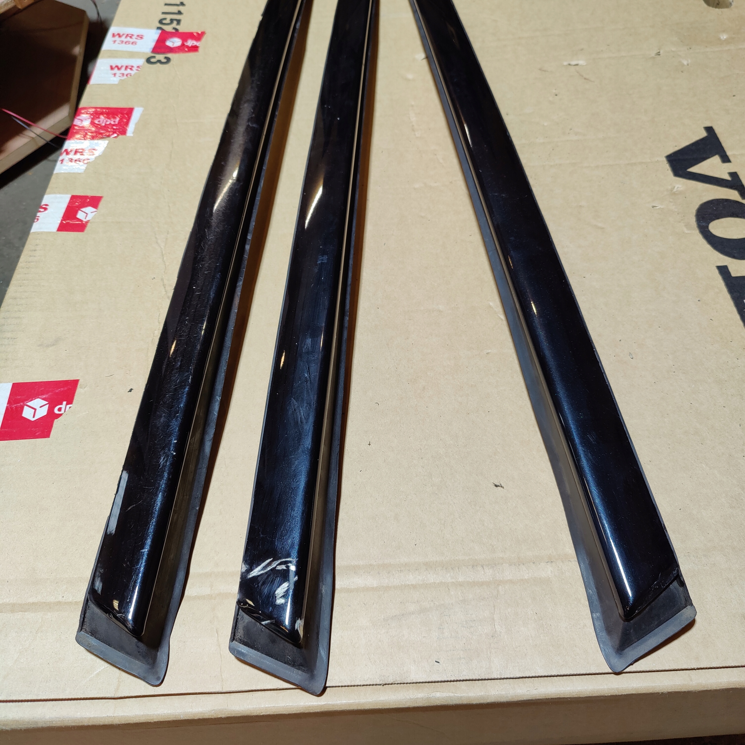 CITROEN C5 III X7 LISTWA SZYBY PRAWY TYŁ Producent części Inny