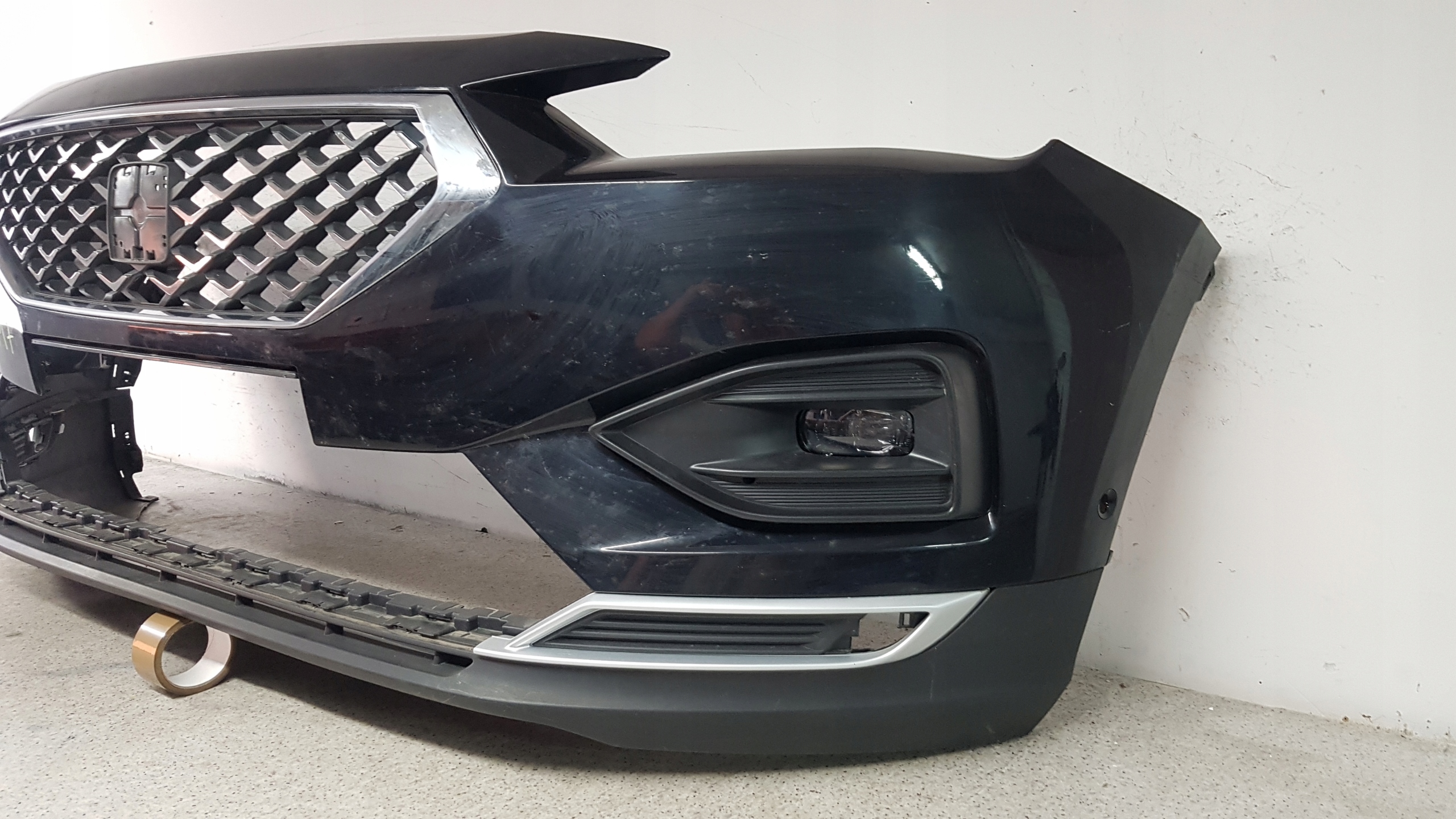SEAT TARRACO nárazník předek 8017