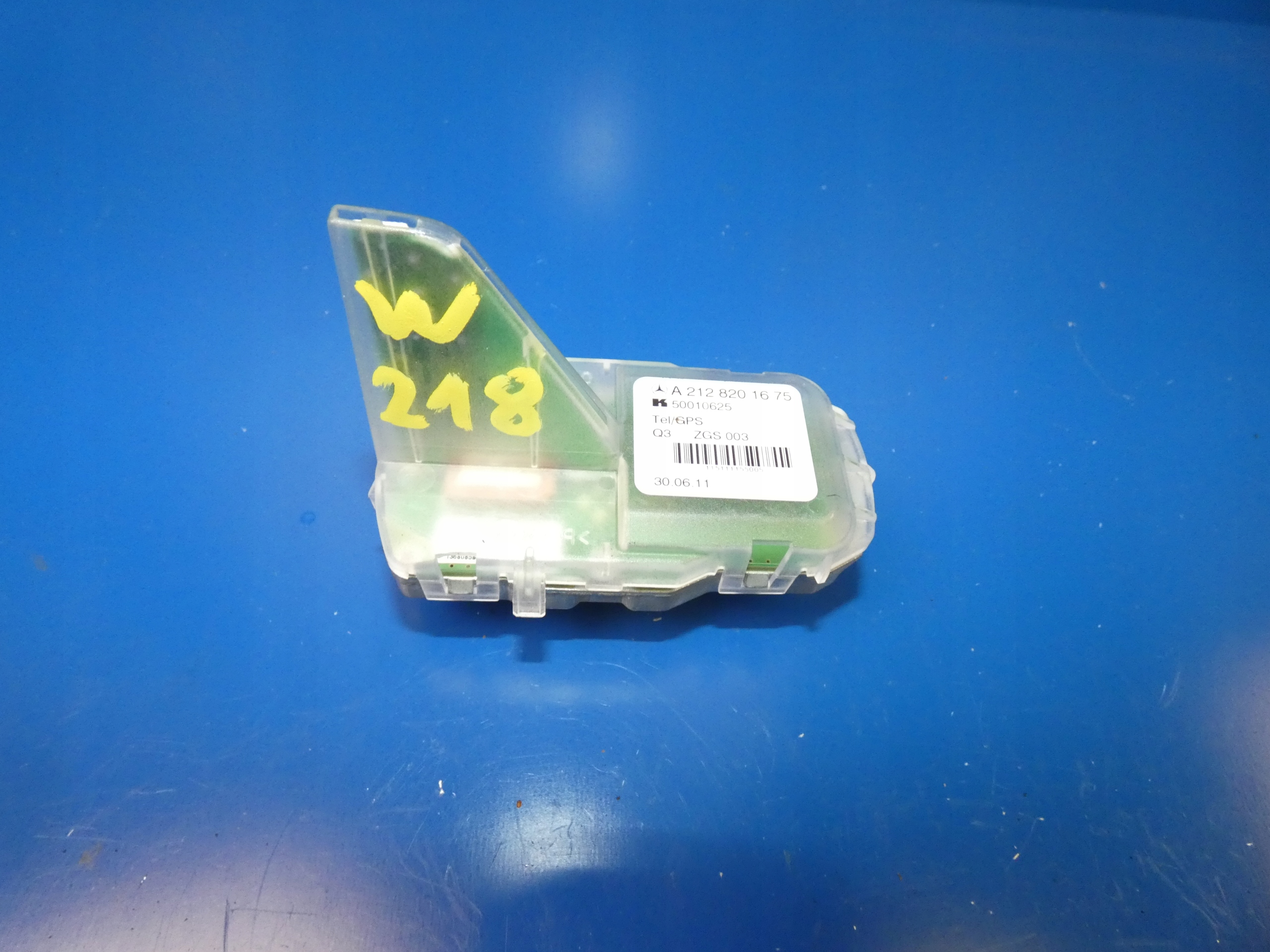 MERCEDES CLS W218 W212 ANTENNE RADIA NAVIGATION