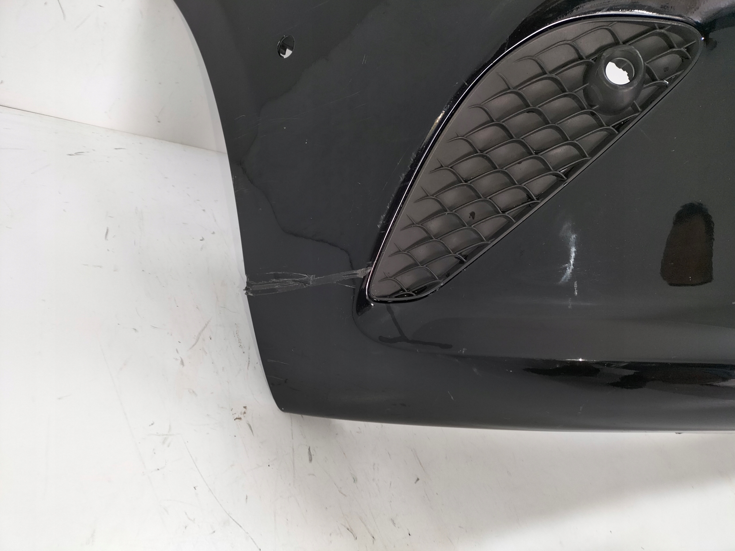 Frontstoßstange vorne MERCEDES B KLASA W247 18