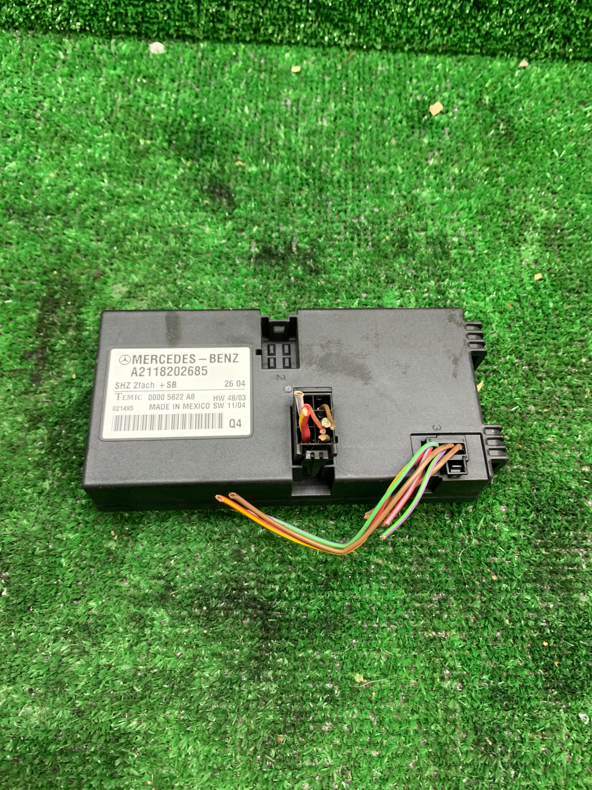 MERCEDES W211 MODUŁ FOTELA A2118202685