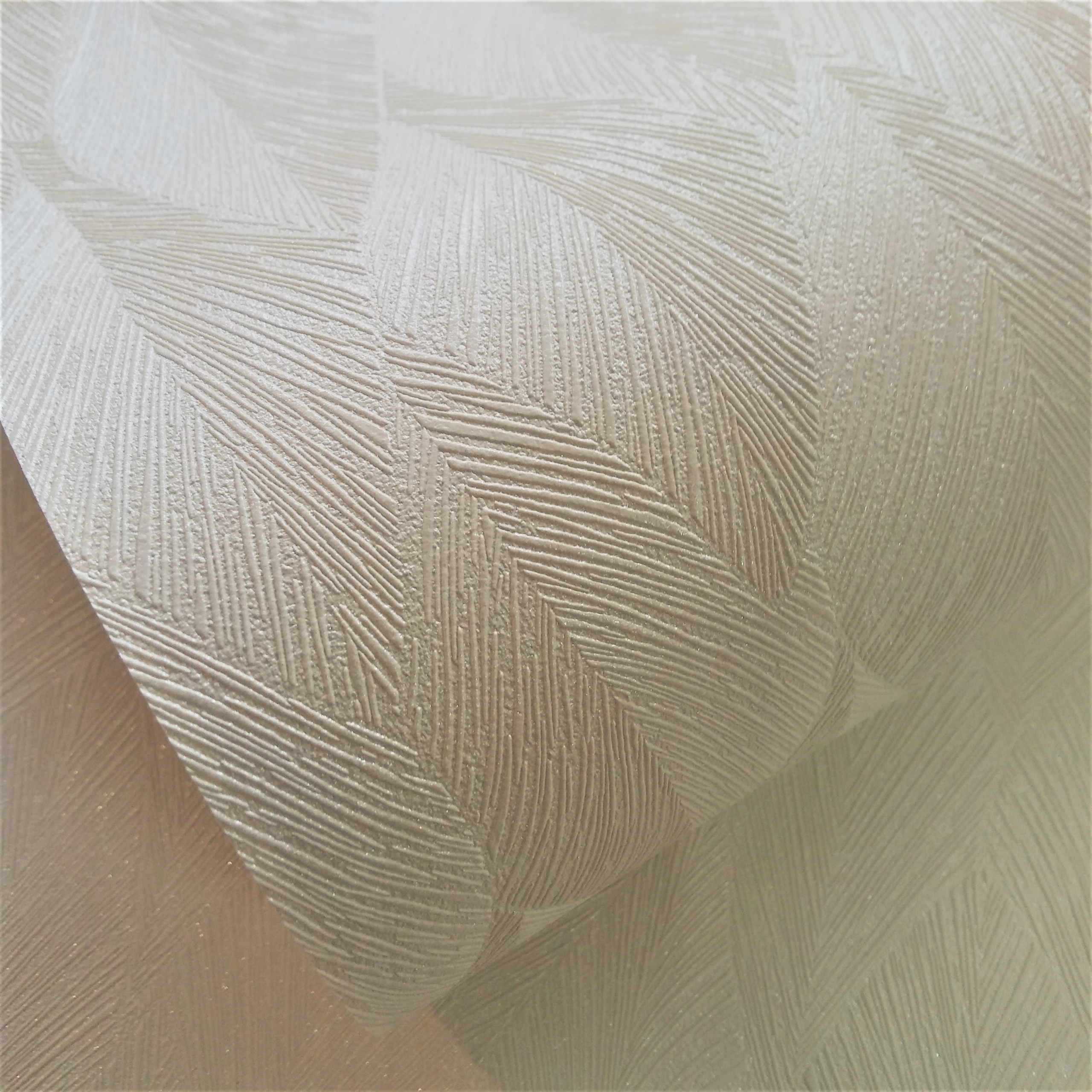 TAPETA TAPETY 3D BEŻ GLAMOUR LIŚCIE FLIZELINA Marka Erismann