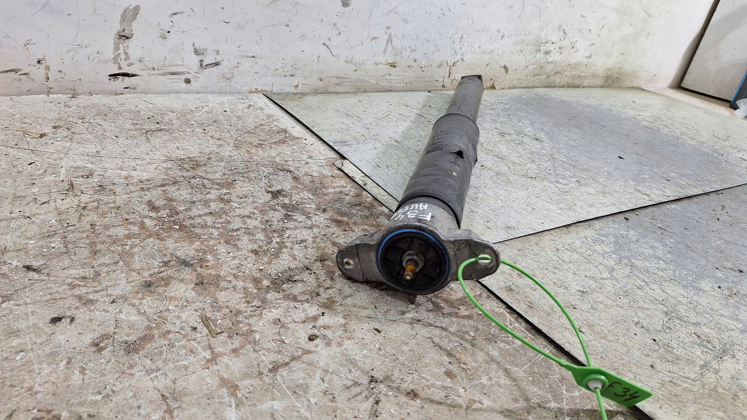 shock absorber left right rear part CV61-18080-ABB FORD KUGA MK2 4x4