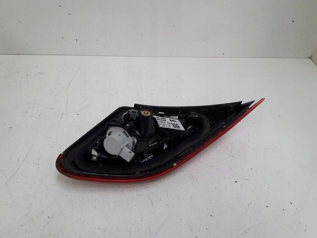 light rear part rear right to the bonnet Opel Corsa E
