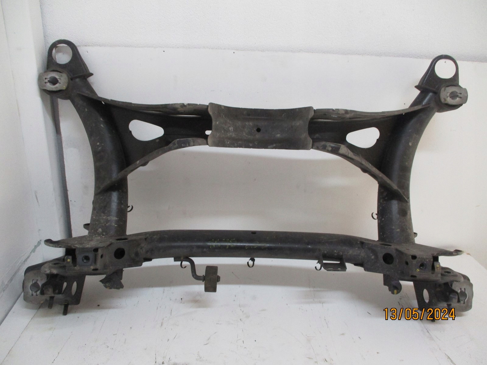 axle beam axle beam subframe rear part VOLVO XC40 2,0D 32246360