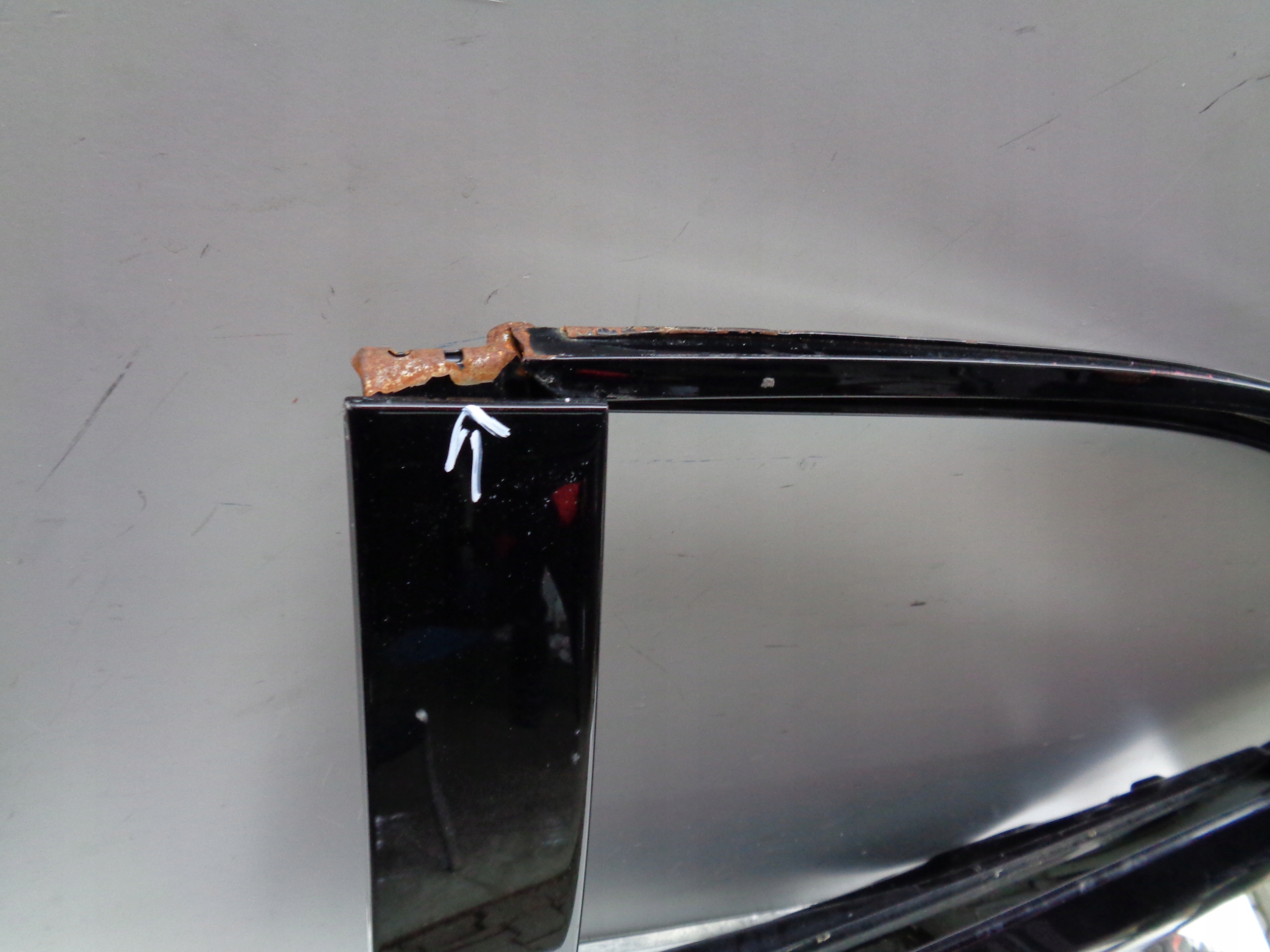 door right front HYUNDAI SANTA FE III 12- NR 44211