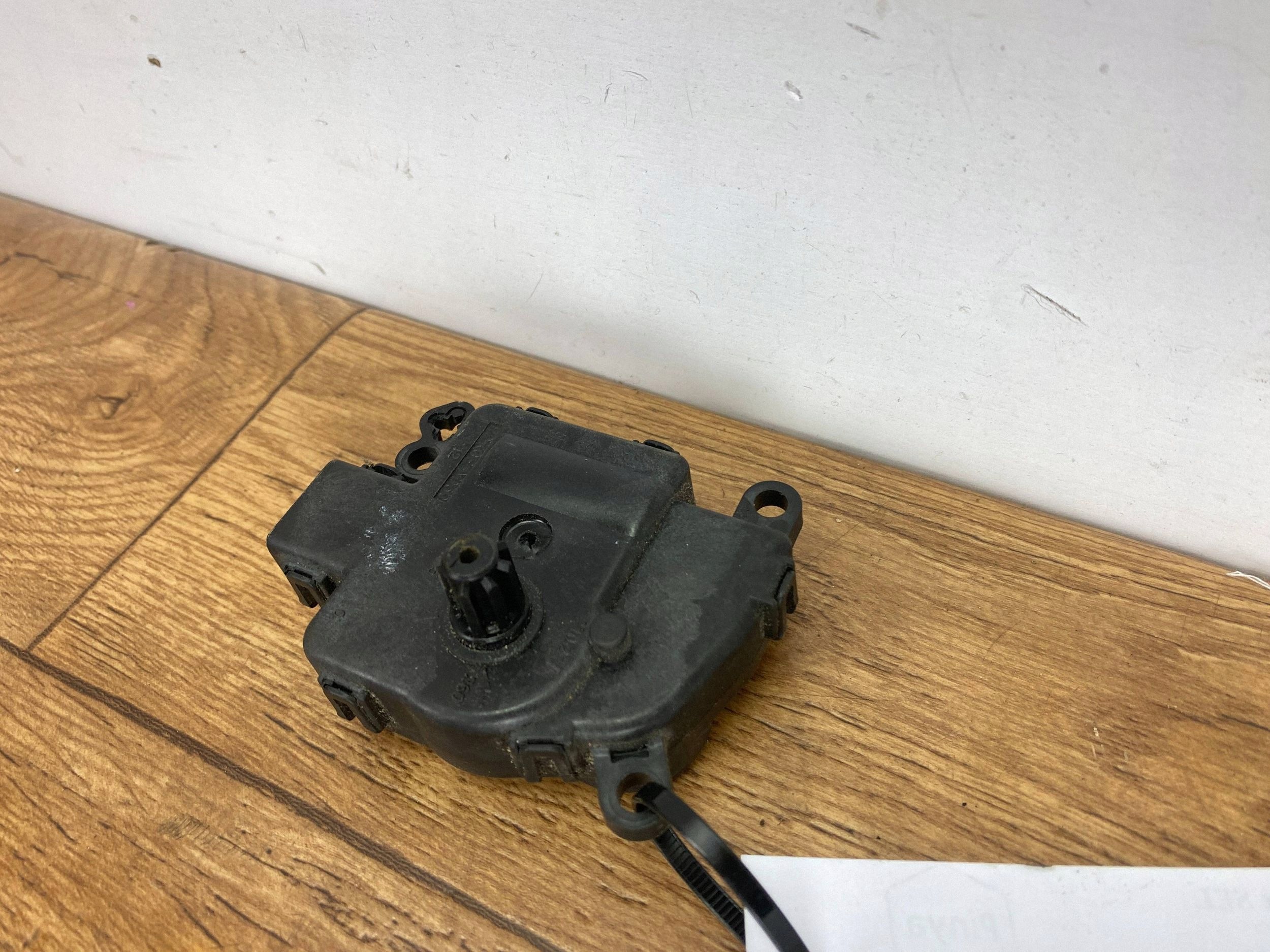 Micro moteur klap Bouches buses Ford Edge II 2019+
