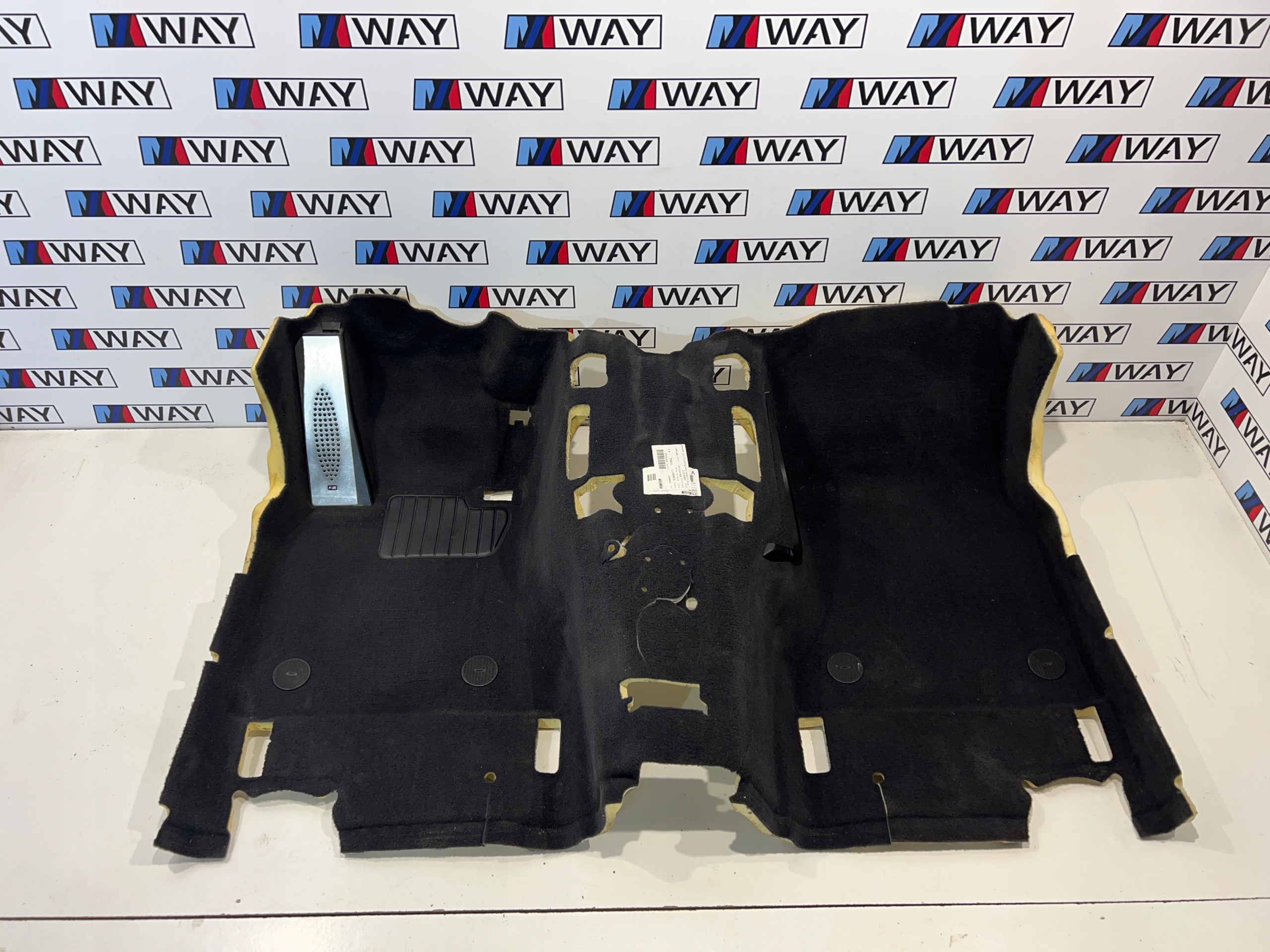 BMW M5 F10 m-packet mats floor front carpet front black 8050648