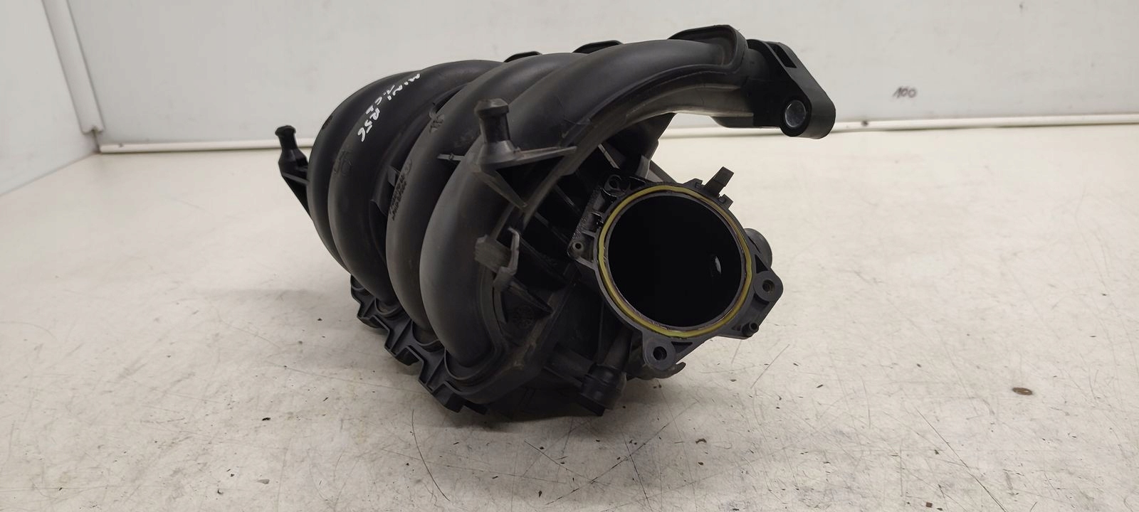 intake manifold Mini R56 1,6 VTI