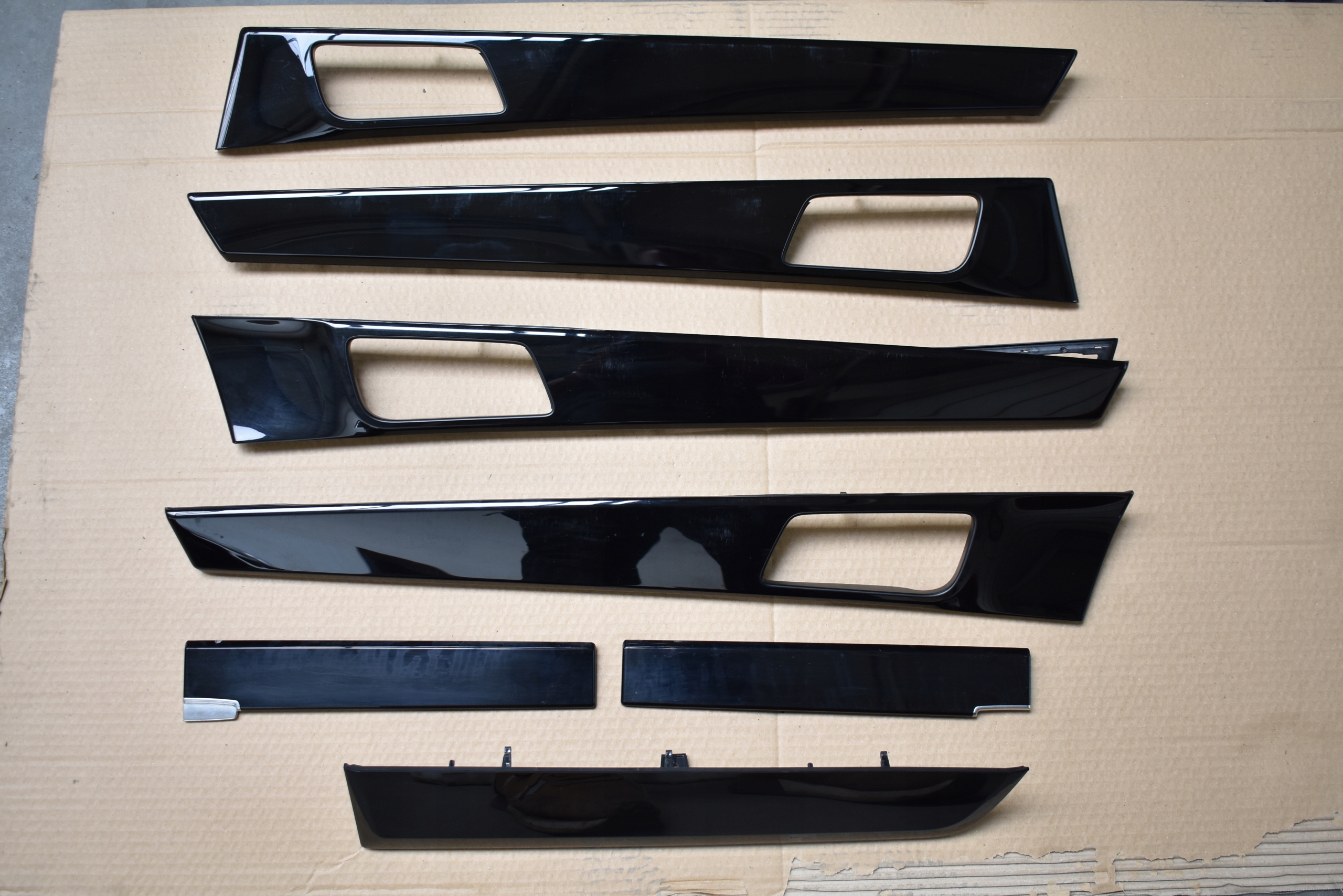 IDEALNE DECORY PIANO KPL. PORSCHE PANAMERA 971 1