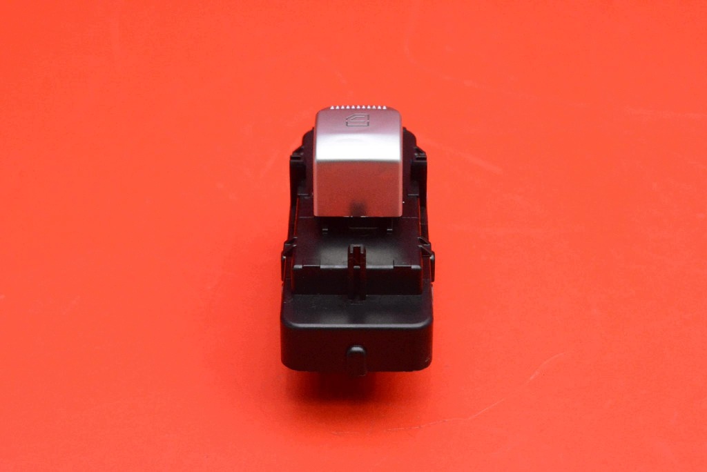 switch lifting windows right front A00088185 BAIC BEIJINNG X7 LIFT 23