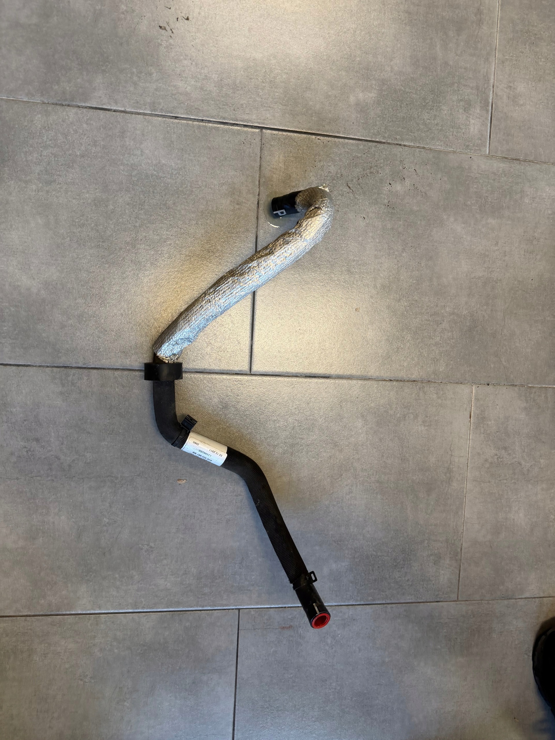 prijenos POMPY upravljanja AUDI a8 d4 4.2 fsi benzin 4H0422887BB