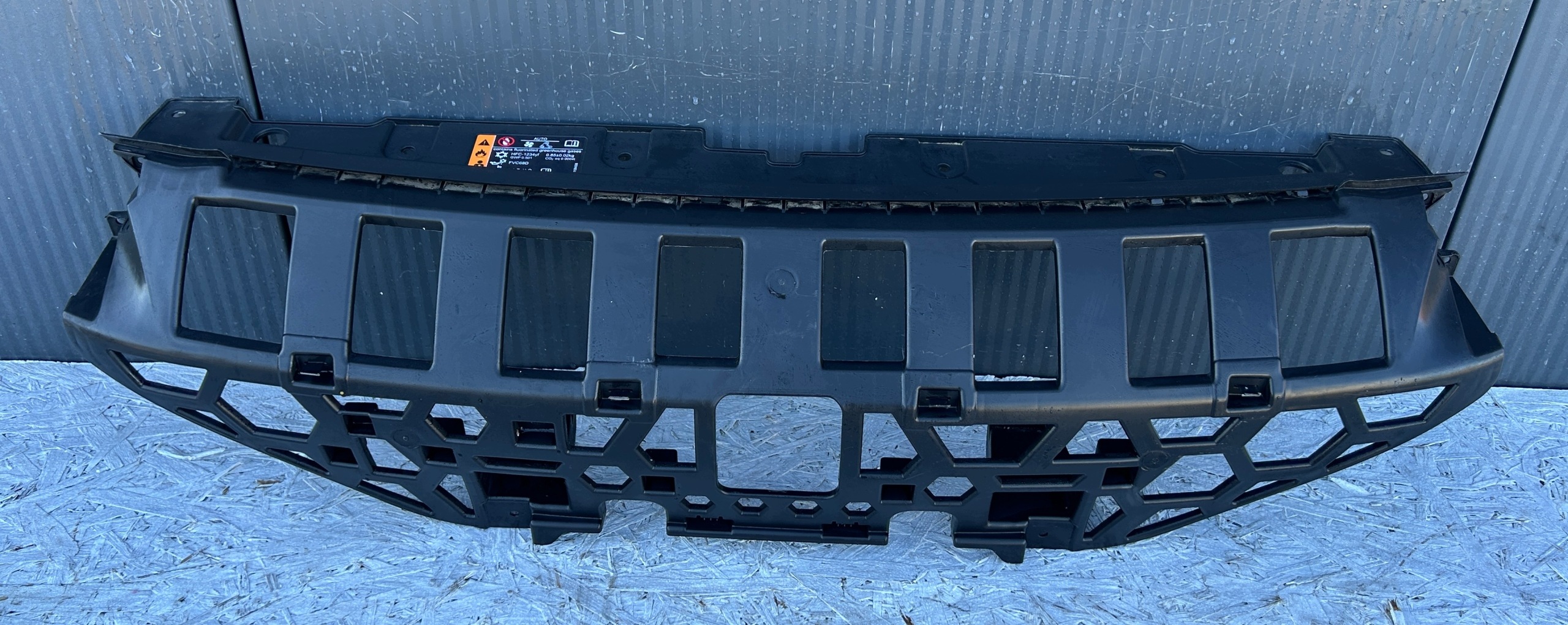 pillar upper of a bumper front MG4 MG 4 EV 11819692