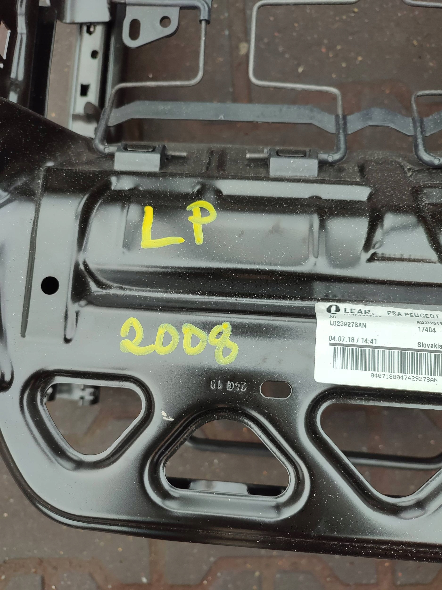 Peugeot 2008 and 2018 front side left support seat