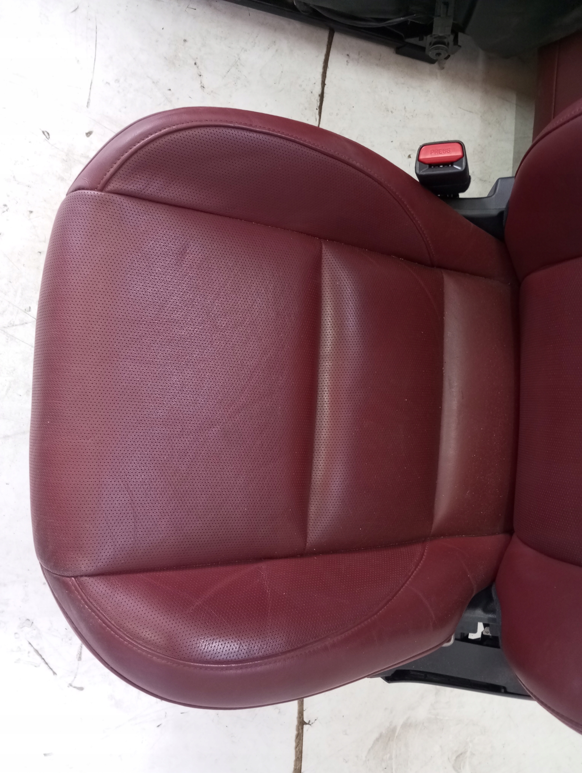 verkleidung Leder Sitze MAZDA 3 HB 23R