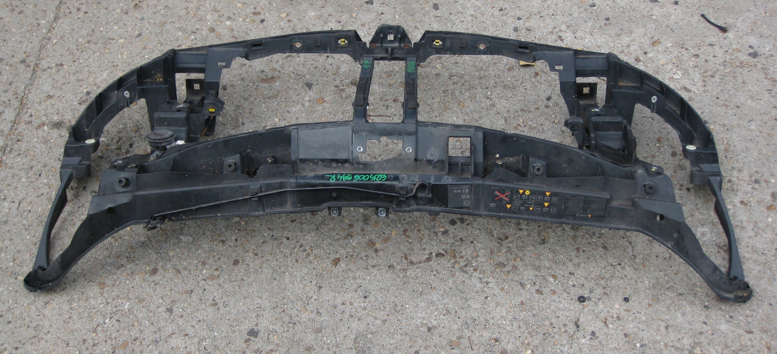 RENAULT MASTER III LIFT support panel for radiators pillar OKULAR 625006894R