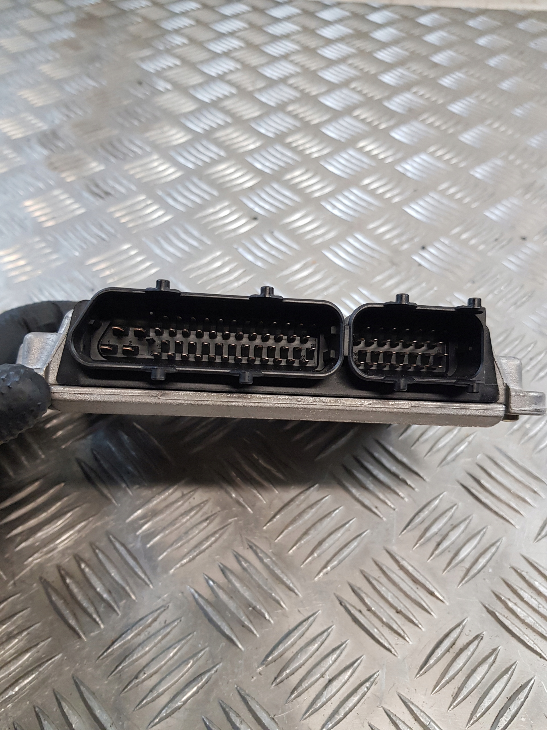 control unit of the engine 038906018FE VW PASSAT B5 1.9TDI EU