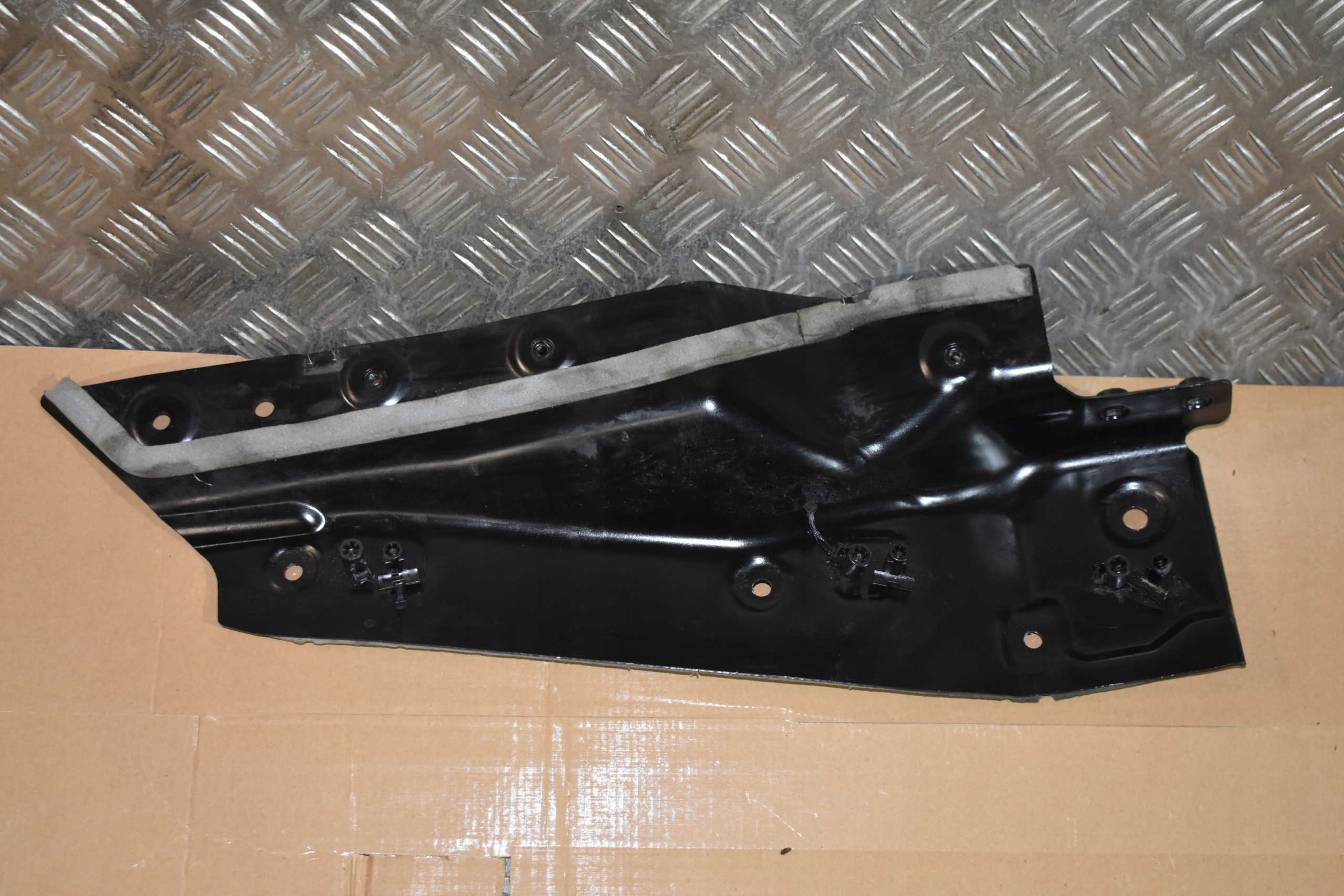 IDEALNA cover right AUDI R8 SPYDER 1