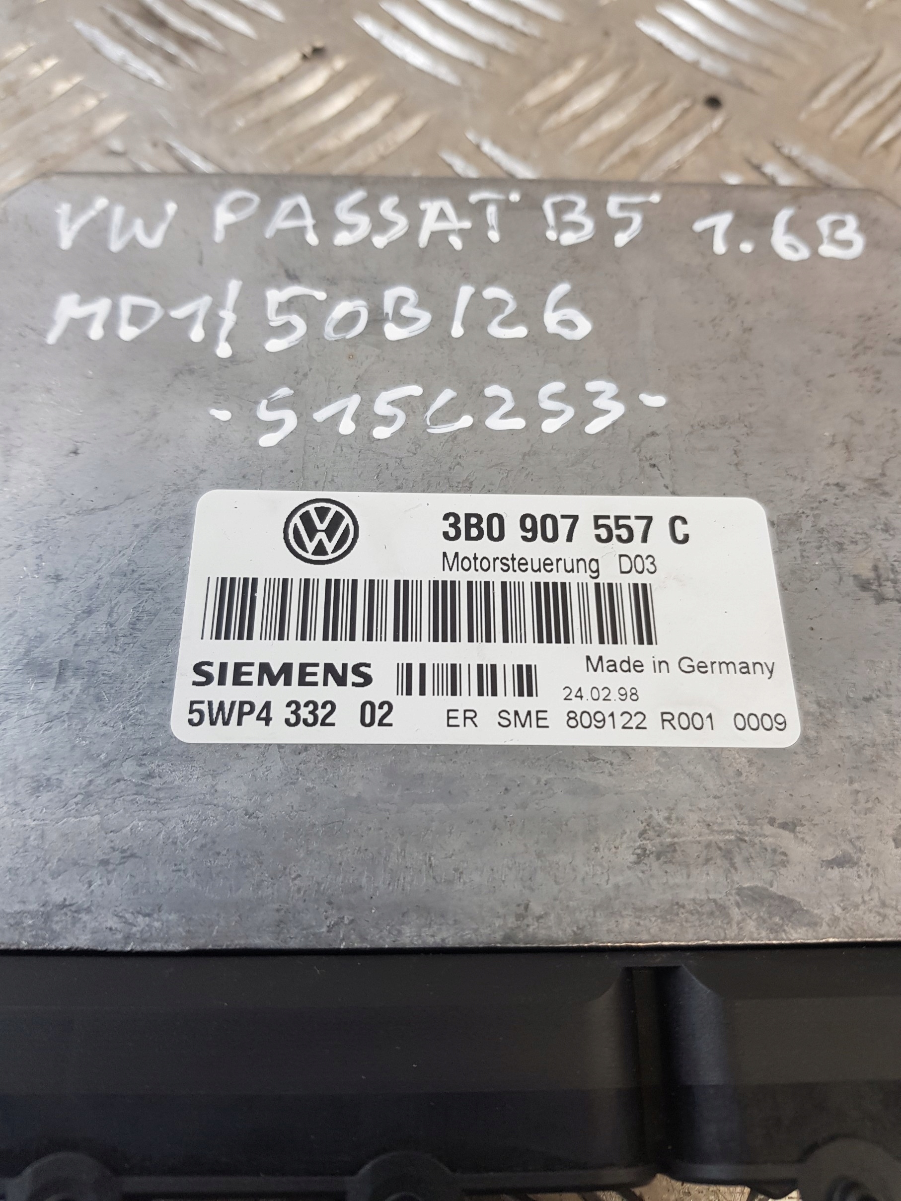 control unit of the engine 3B0907557C VW PASSAT B5 1.6B 98R- EUROPA