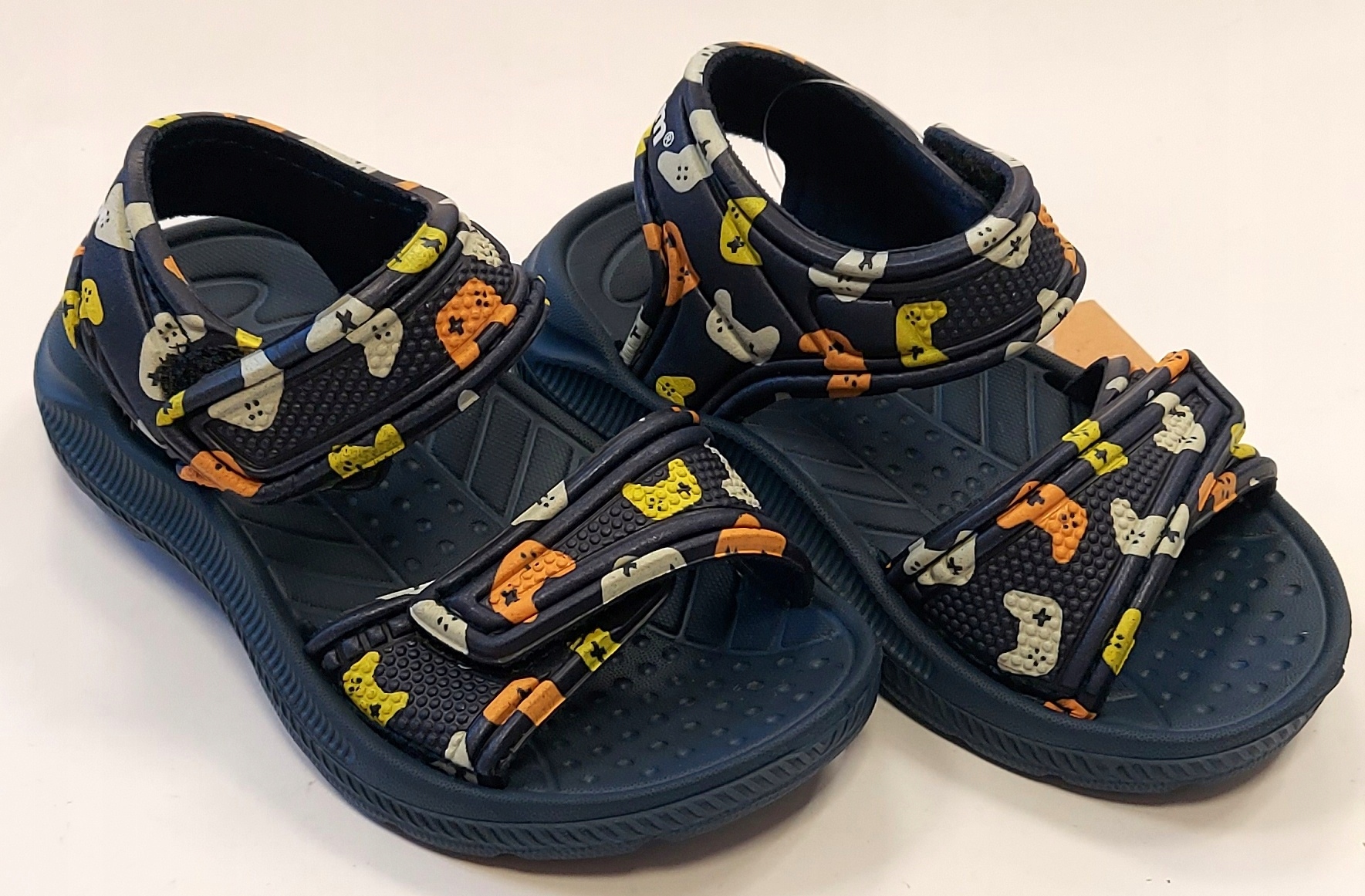 SANDAŁY SANDAŁ PIANKOWY PIANKOWE NA BASEN DO WODY AXIM 26 W 17,00 CM Rozmiar (new) 26