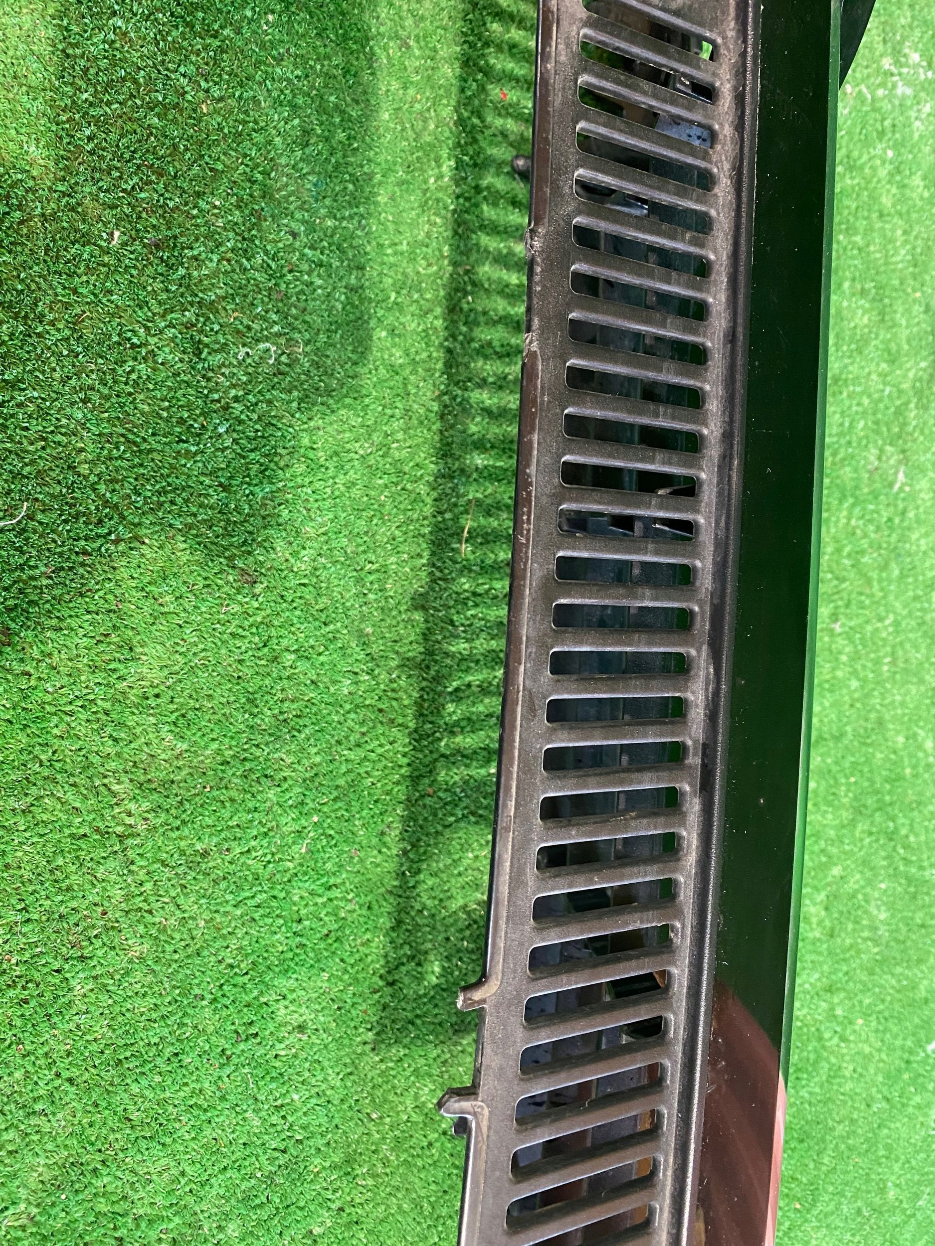 grill grille radiator VW TOURAN 5TA