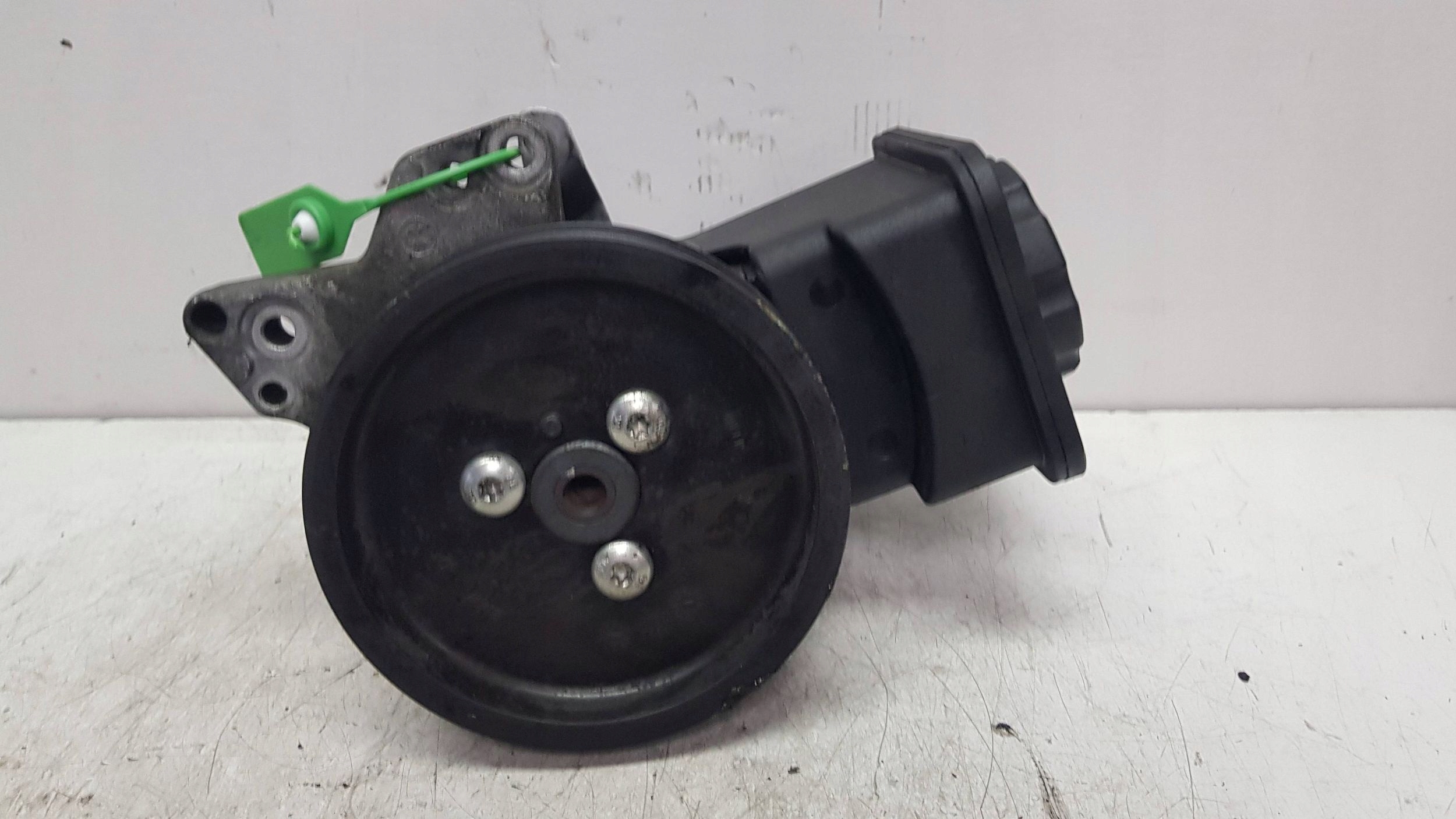 SERVOPUMPE 6760956 7693974 BMW E60 E61 E65 E90 E91 E92 3.0D