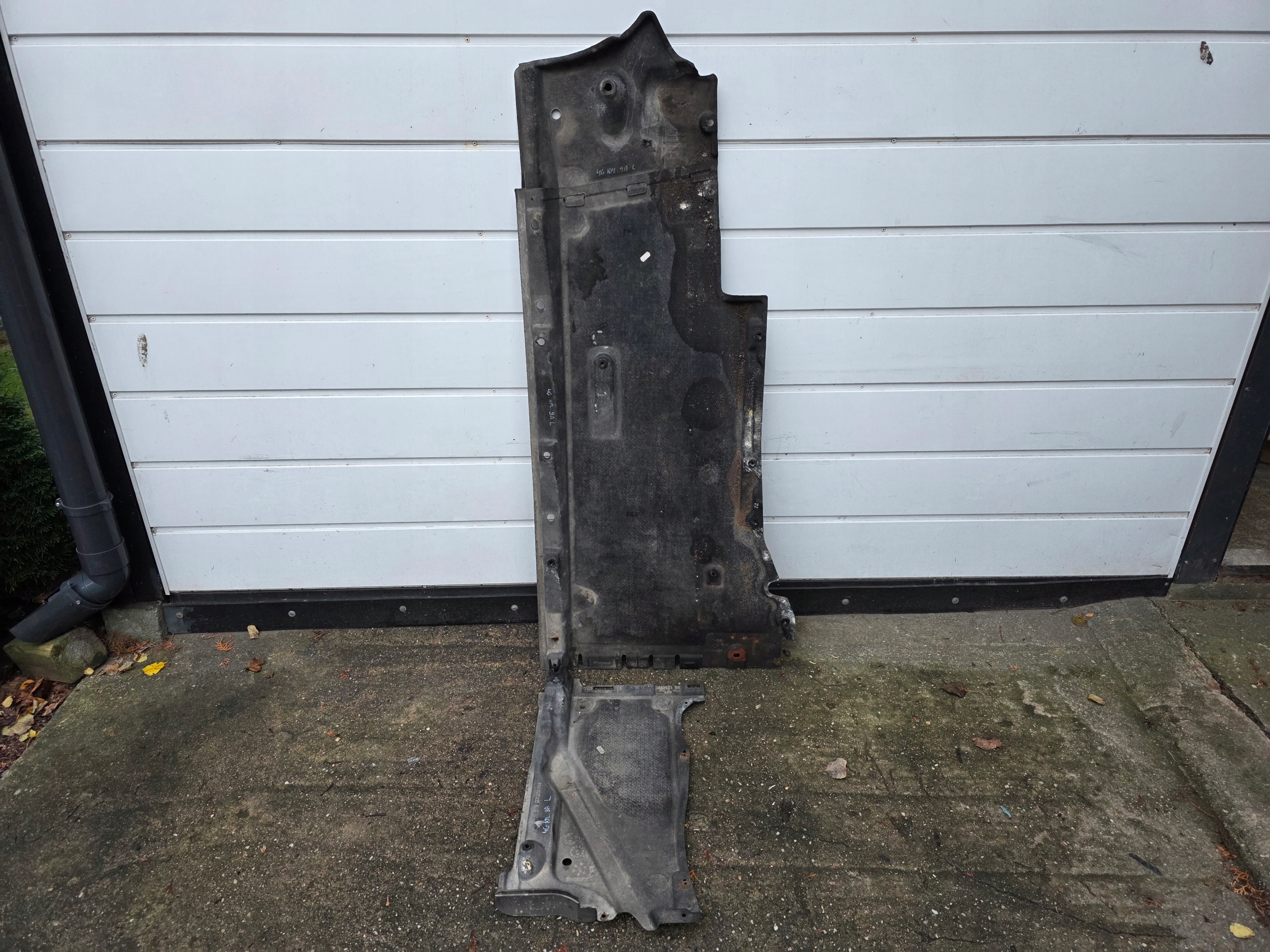 cover chassis left covers below AUTO AUDI A6 C7 4G KOMPLET
