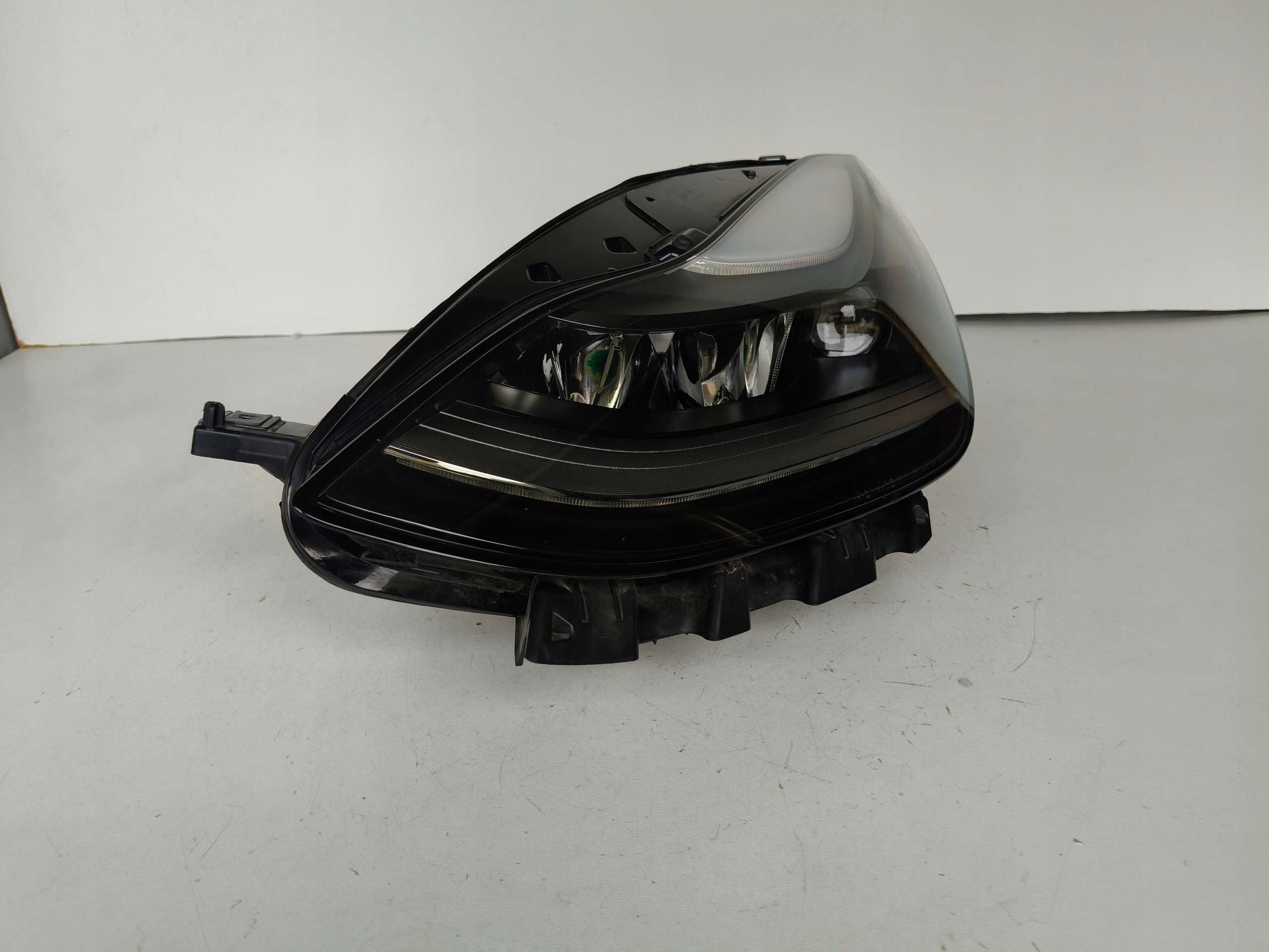light left REFLEKTOR TESLA MODEL 3 Y LIFT FULL LED