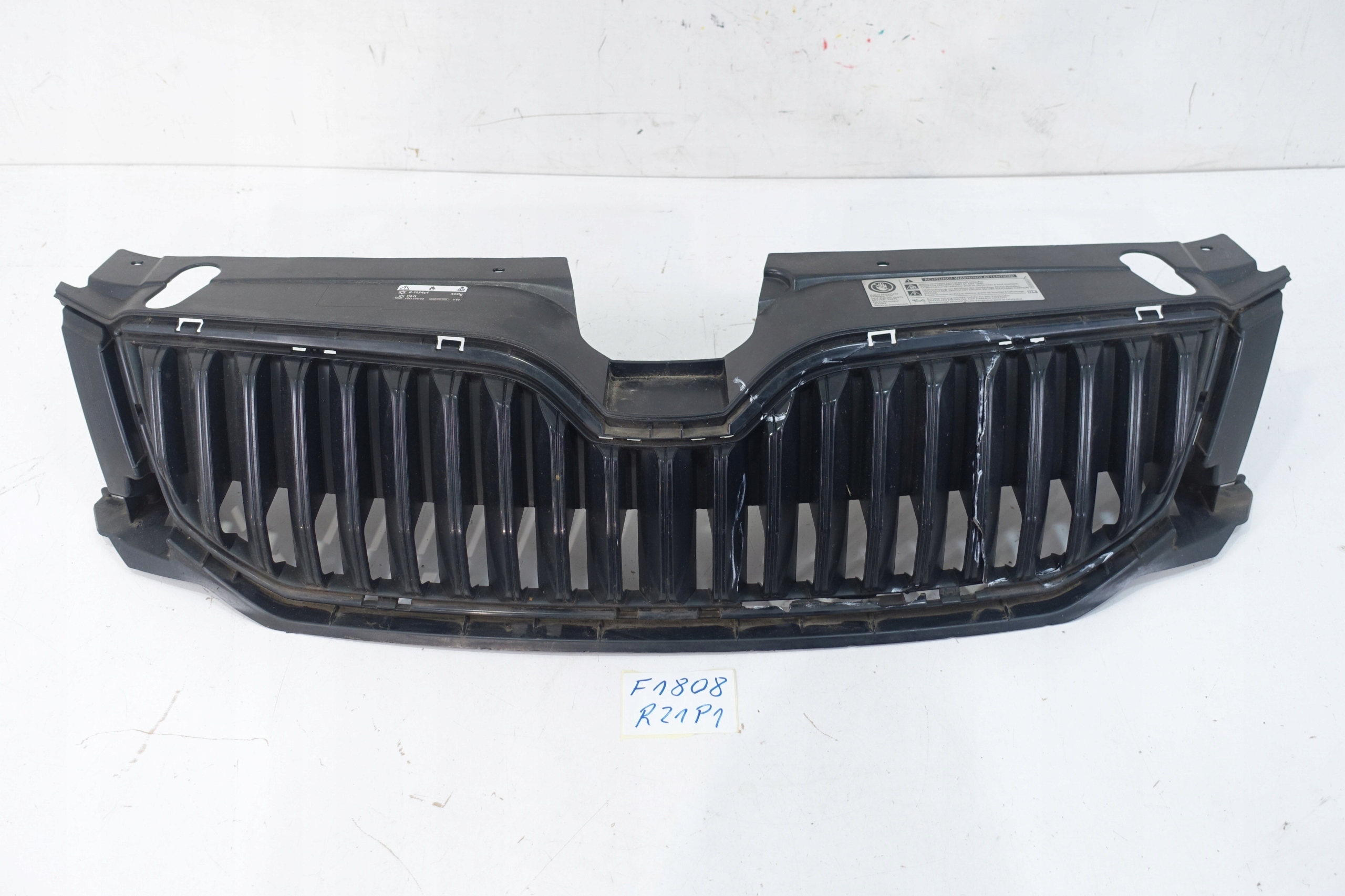 SKODA OCTAVIA III 2013- grille grid bumper front 5E0853653