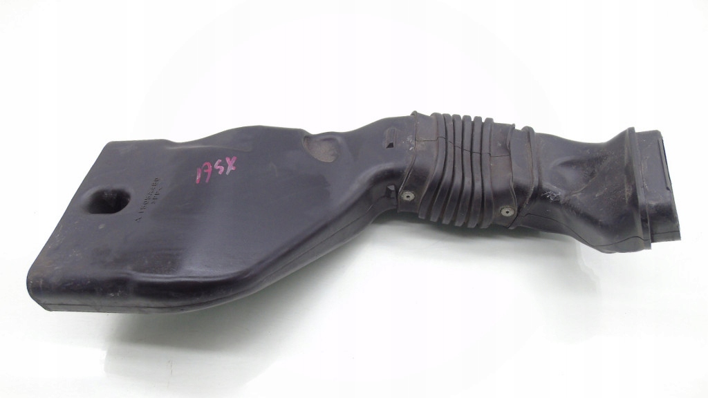 труба впуск Воздух mitsubishi ASX и 1.8 DID 1505A480