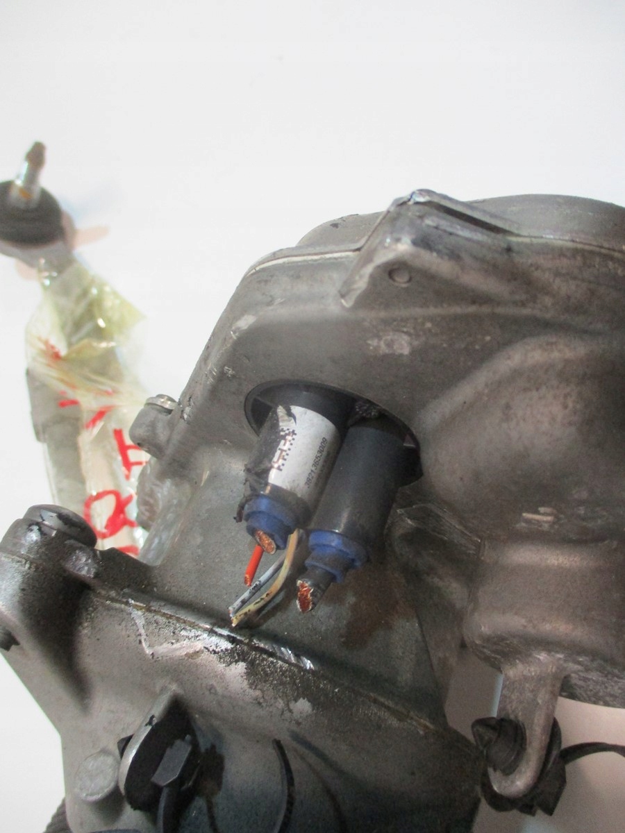 BOÎTER DIRECTION PEUGEOT 208 II 1,2THP