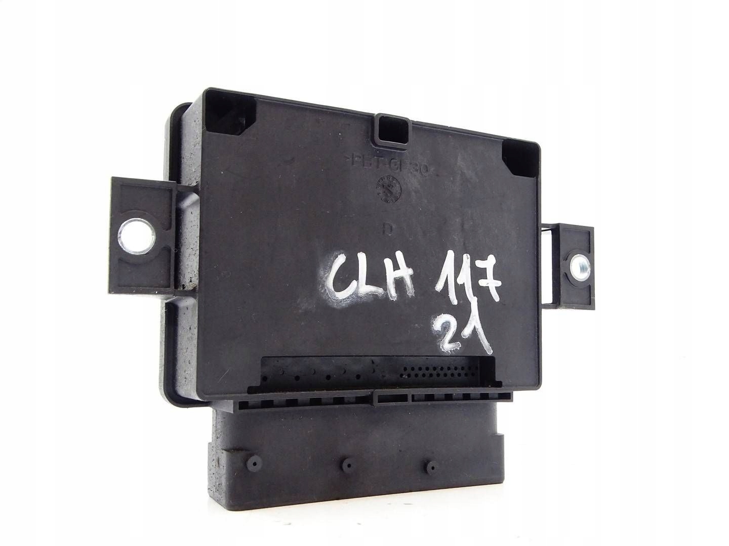 module control unit electric brake MERCEDES A W176 CLA W117 A2469006916