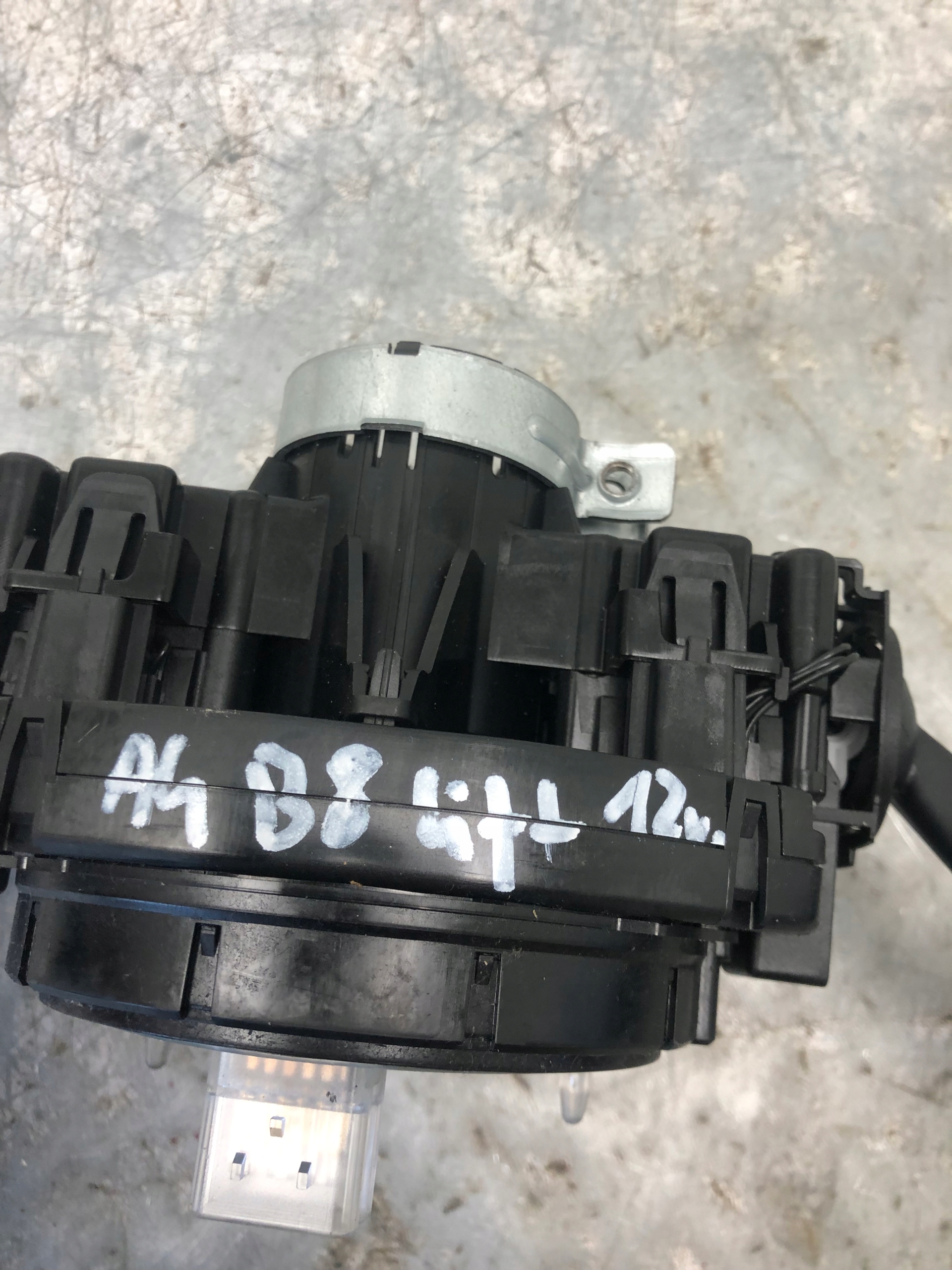 DEVIO LUCI TERGICRISTALLO TERGI TEMPOMAT AUDI A4 B8 LIFT 4G0953502AB 8R0953568R