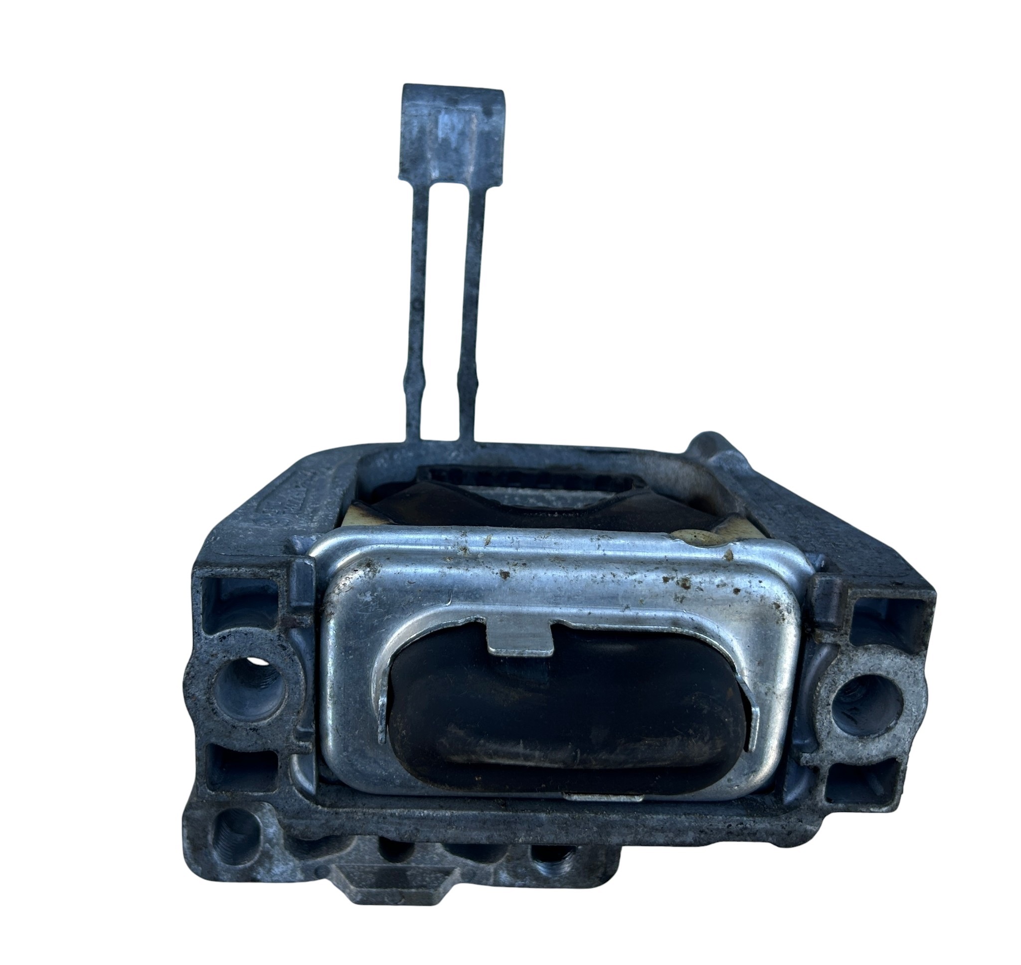 holder engine mount VW PASSAT B8 2.0 TDI 14- 3Q0199262J