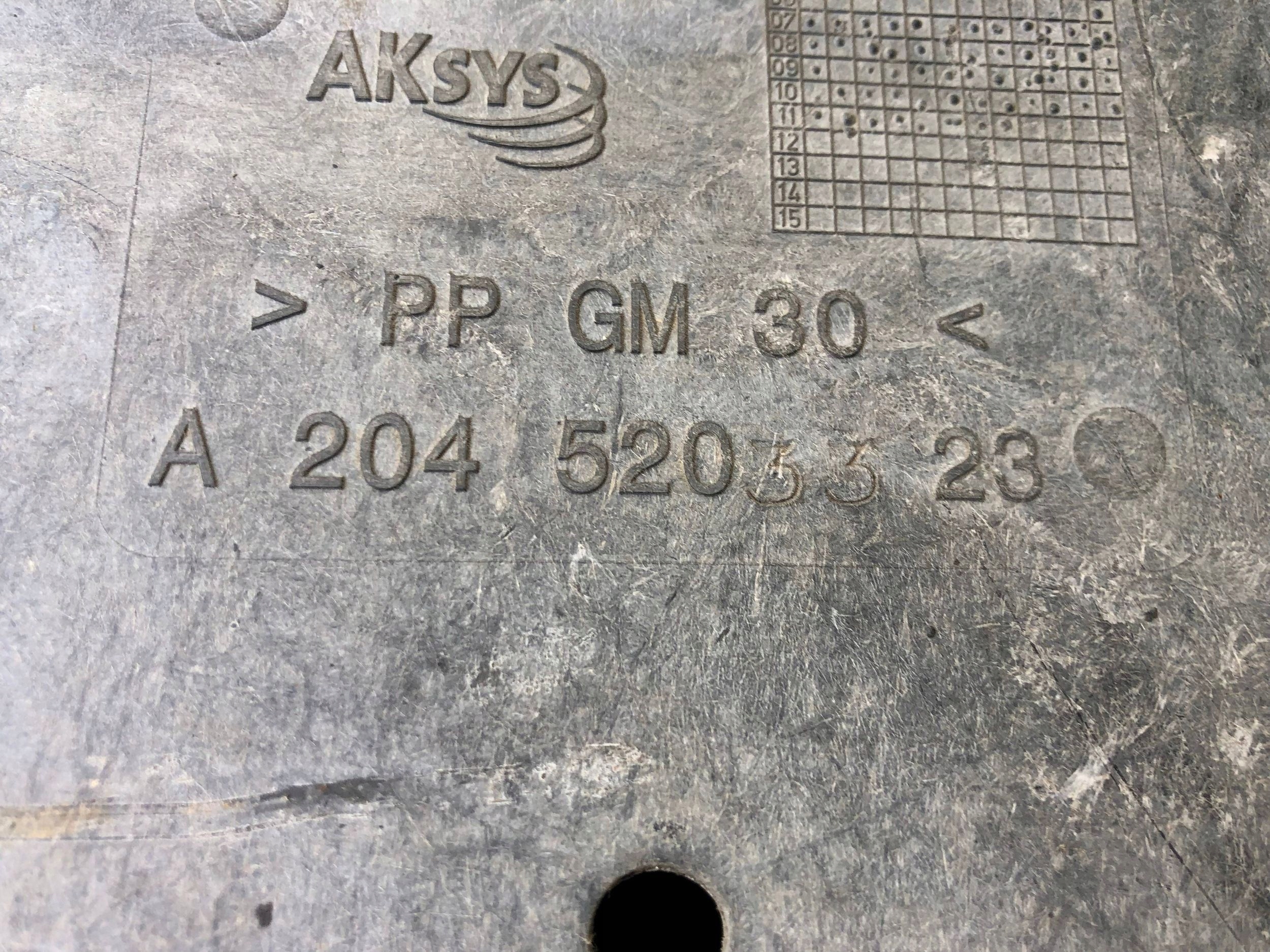 cover below engine MERCEDES W204 A2045203323