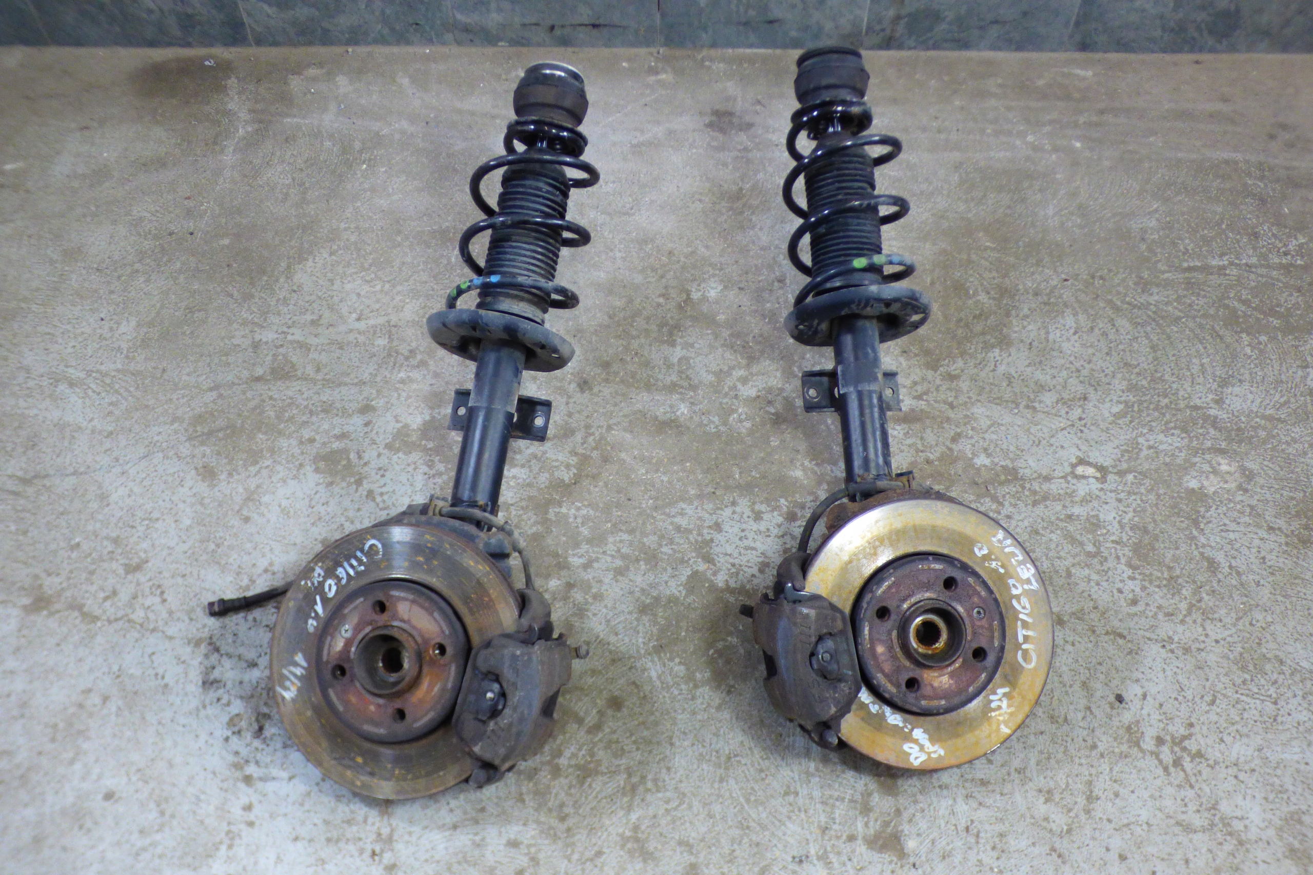 mcpherson zwrotnica prawy lewy przód 100%OK SKODA CITIGO 1.0MPI