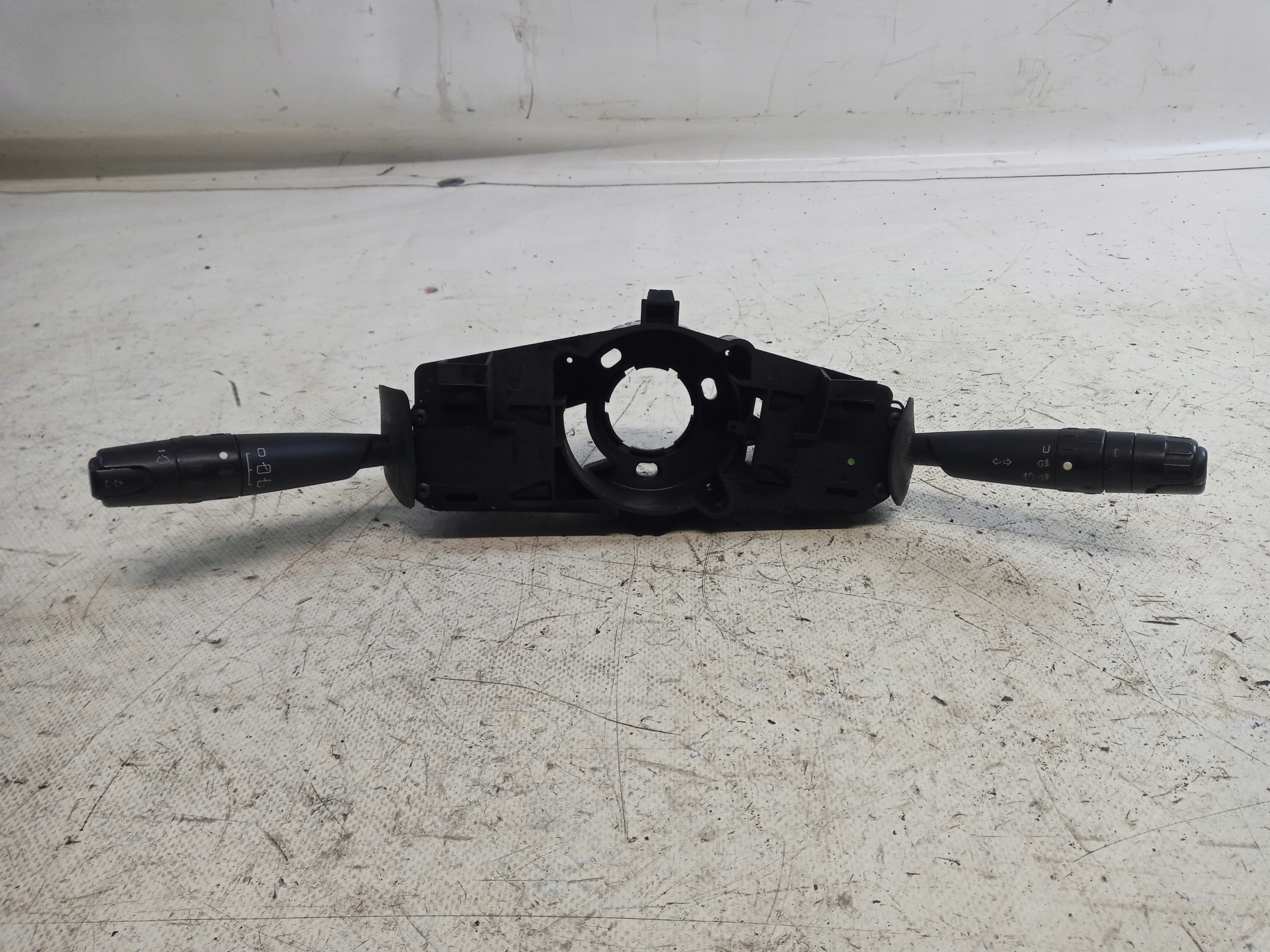 commande levier commodo sous volant CITROEN XSARA PICASSO 1.6i